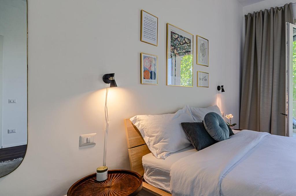 Apartment Domus Campi Flegrei Rome