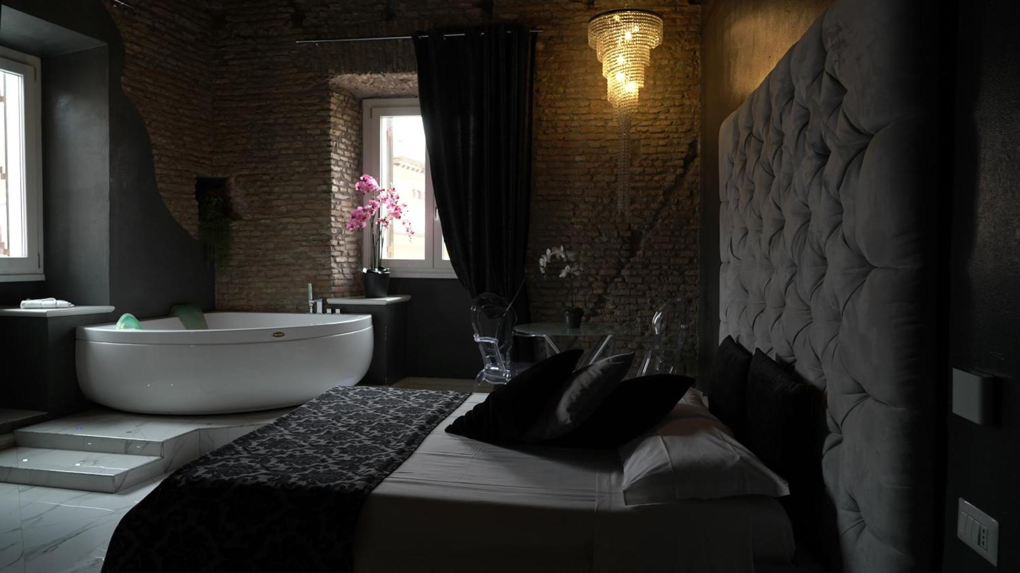 Rhome Luxury *