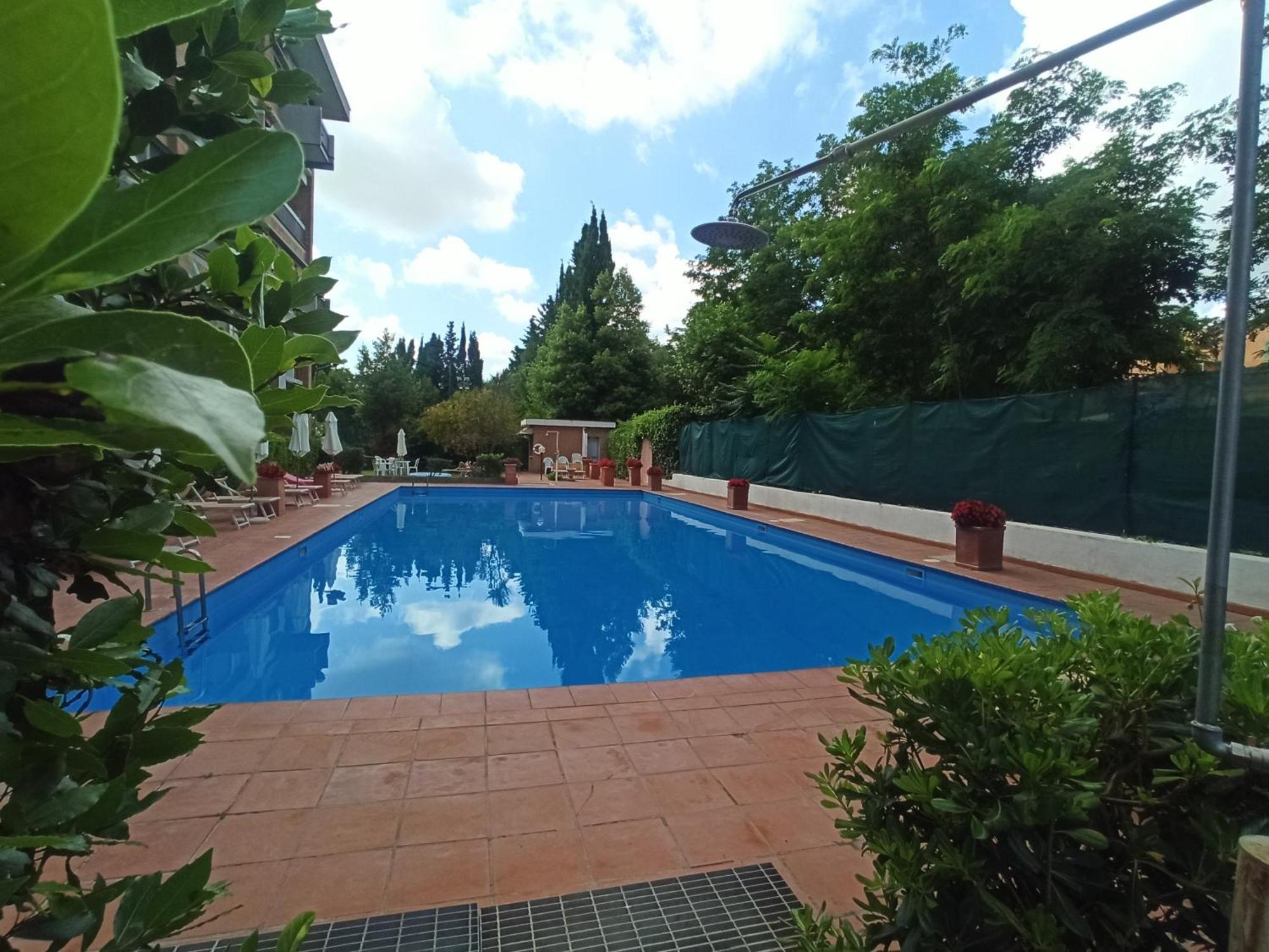 Apartamento Aurelia Antica Terrace Free Pool And Parking