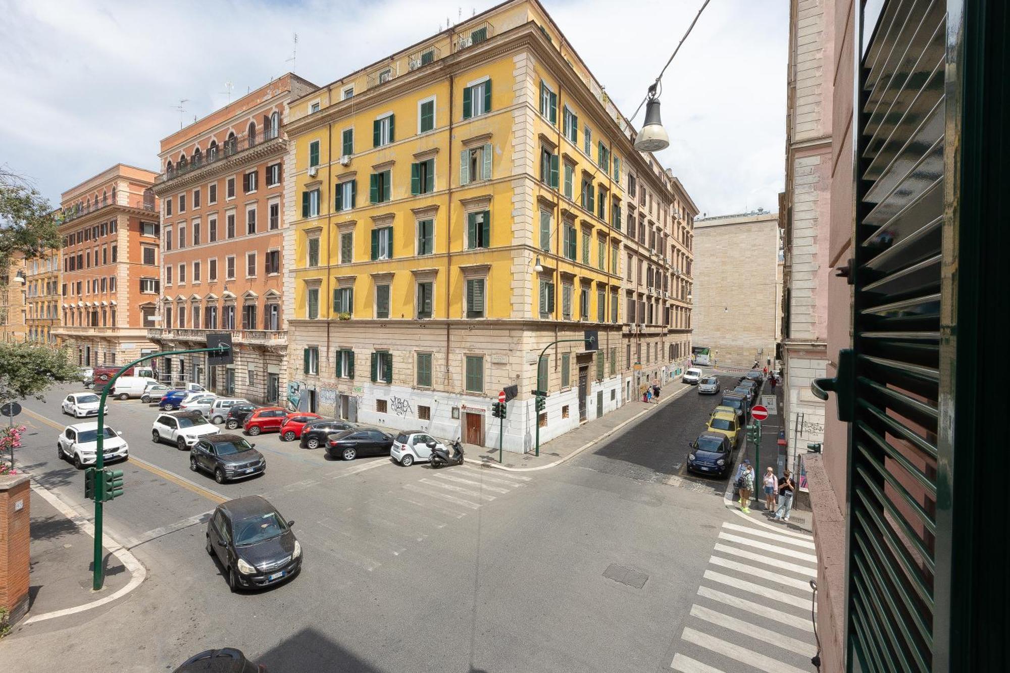 Iron Cityaus Termini