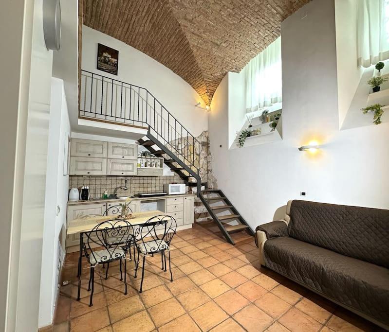 Lovely Retreat In Trastevere Roma