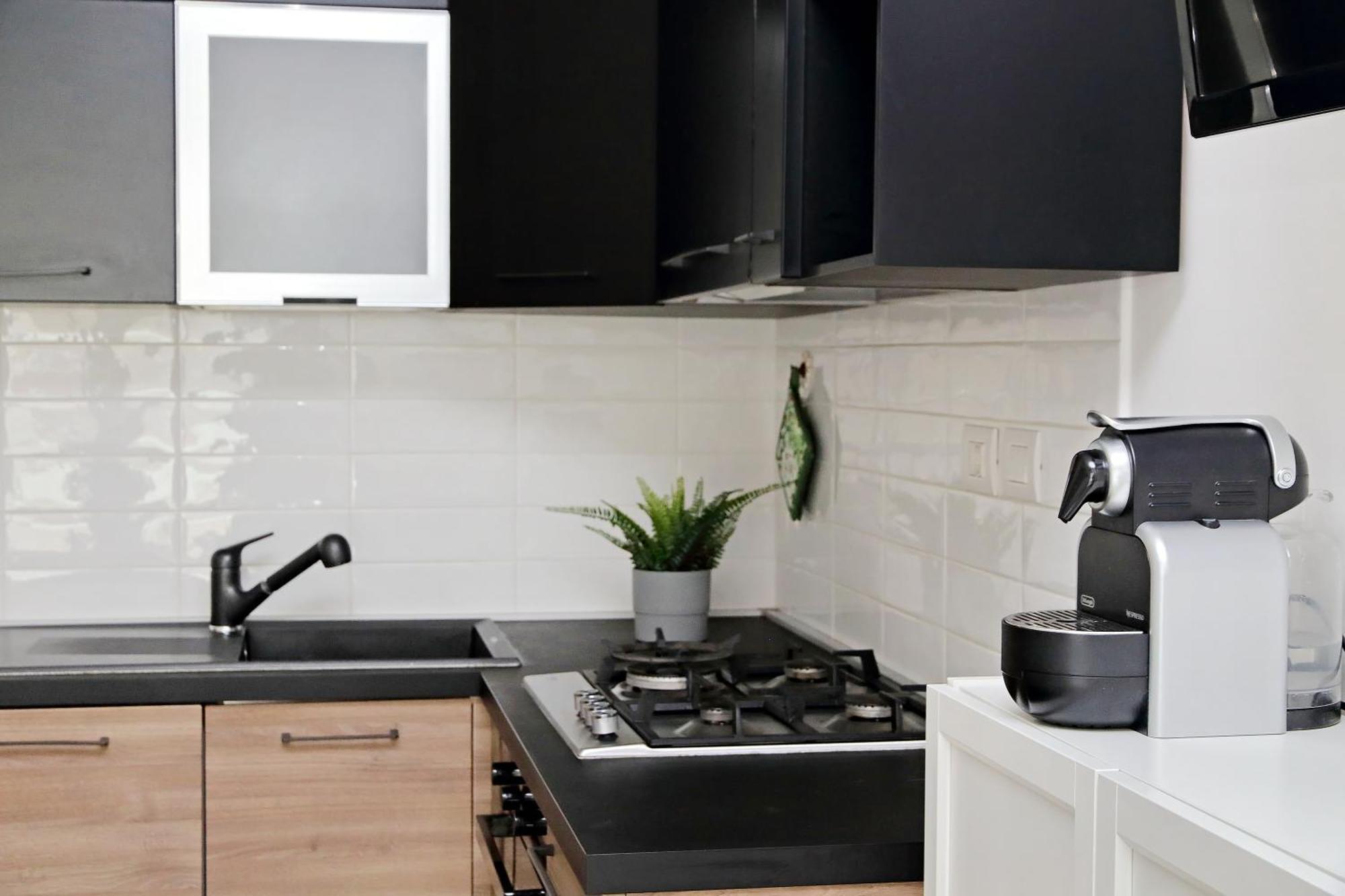 Comodo Con Terrazzo, Vicino Gemelli Apartamento *