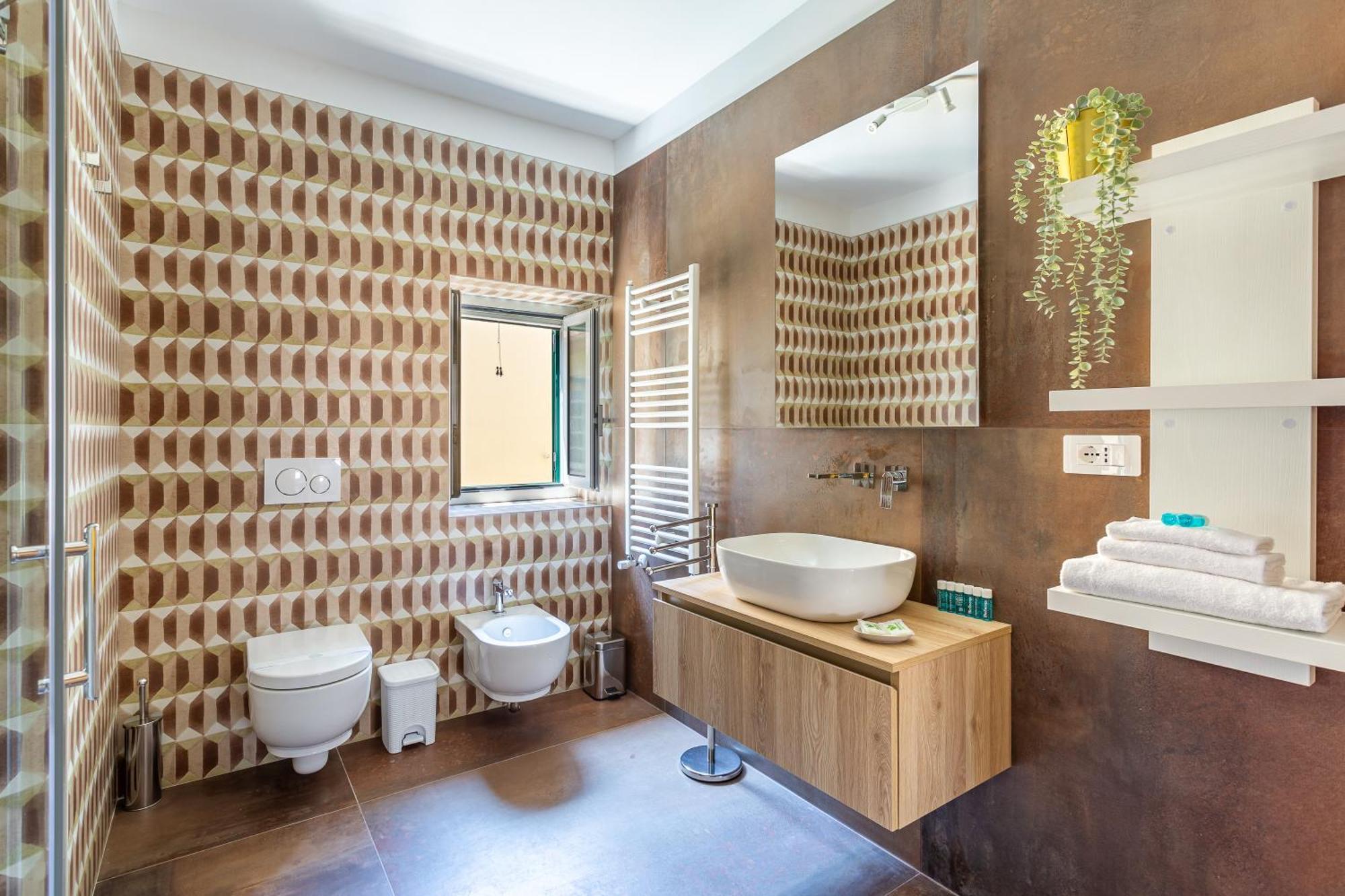 Iflat Bright Brand New 2-bedroom In Monti * Roma