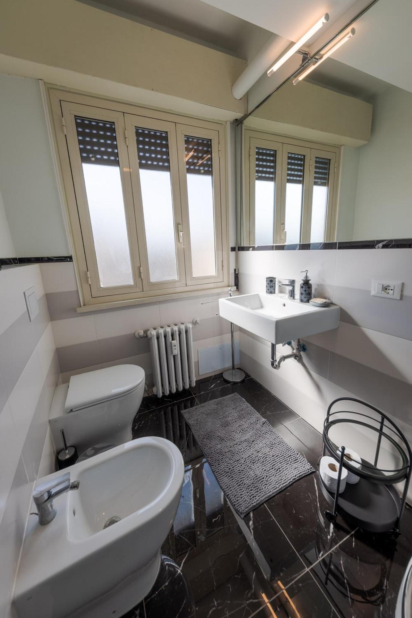 Style134 50 Meters From Metro A Lucio Sestio Station Apartment Rome
