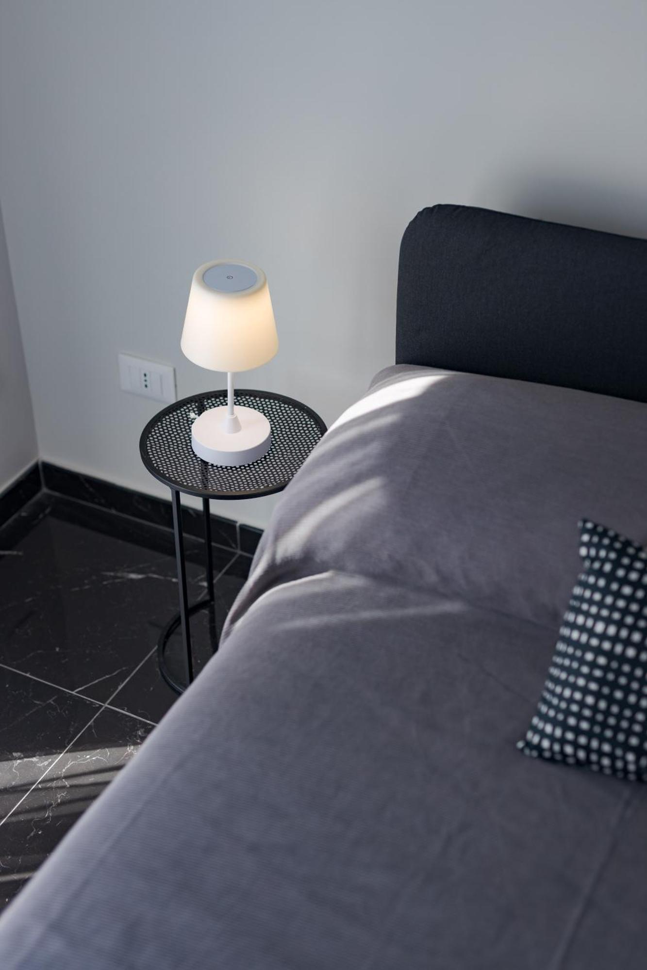 Style134 50 Meters From Metro A Lucio Sestio Station Apartment Rome