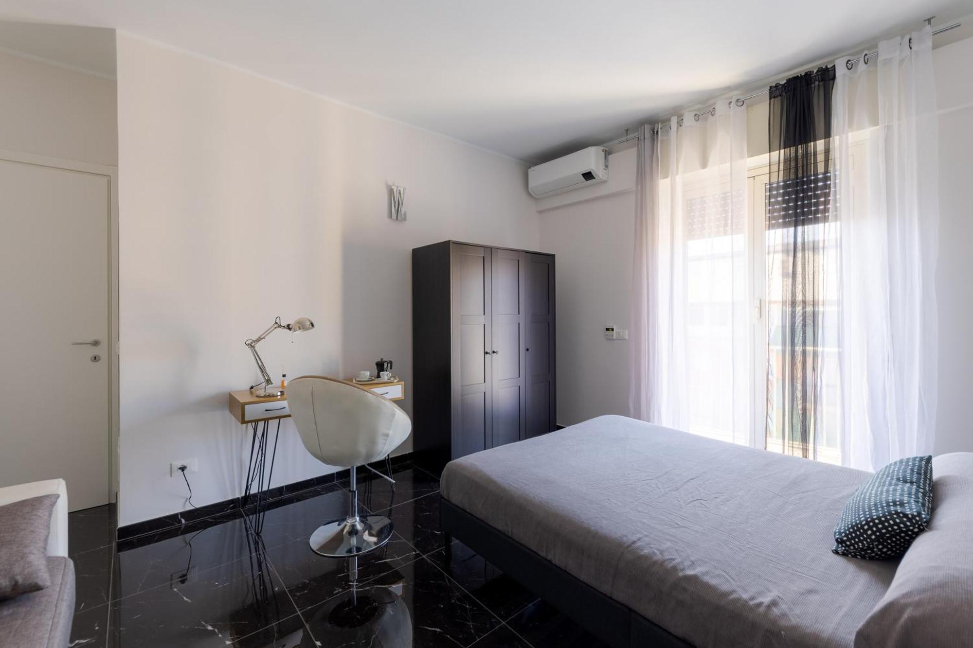 Style134 50 Meters From Metro A Lucio Sestio Station Apartment