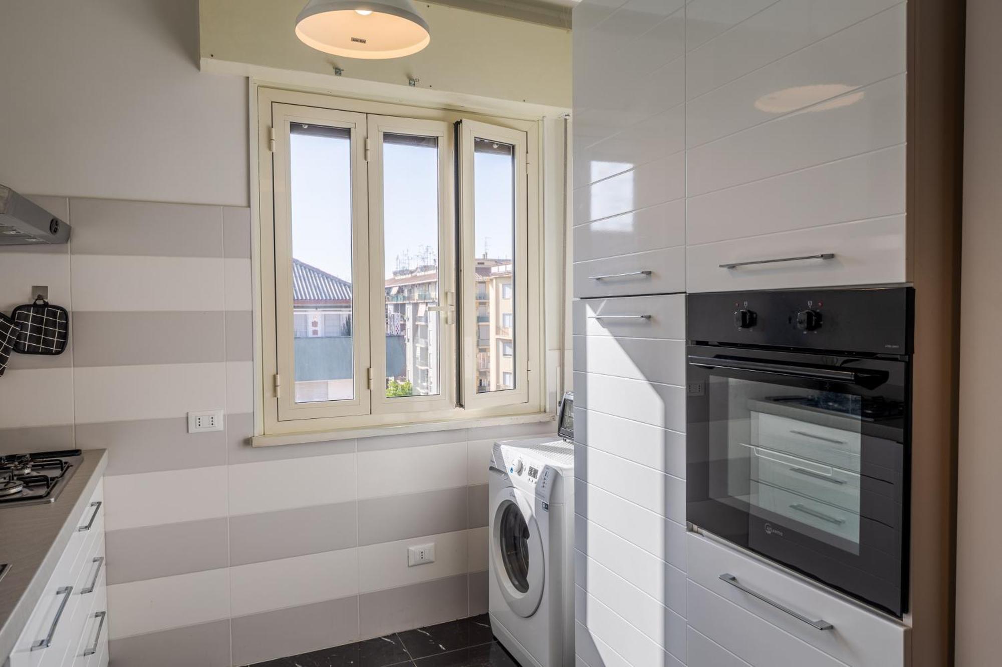 Style134 50 Meters From Metro A Lucio Sestio Station Apartment *
