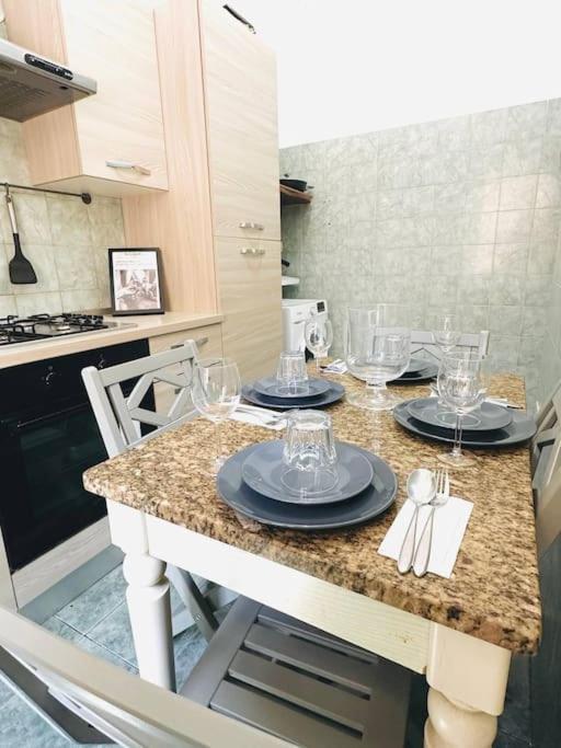 Lovely In San Giovanni Apartamento Roma