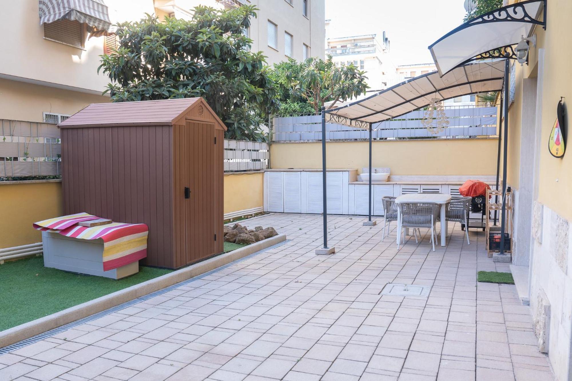 Domus 111 2 Bedroom Roma
