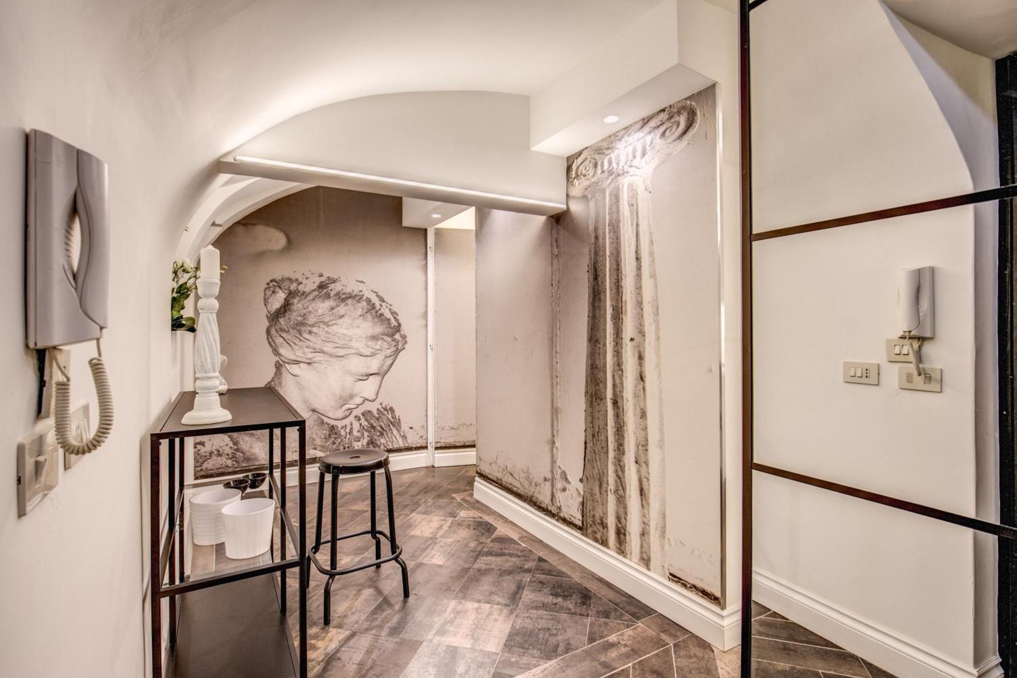 Cozy Flat In Front Of Fori Imperiali Apartamento