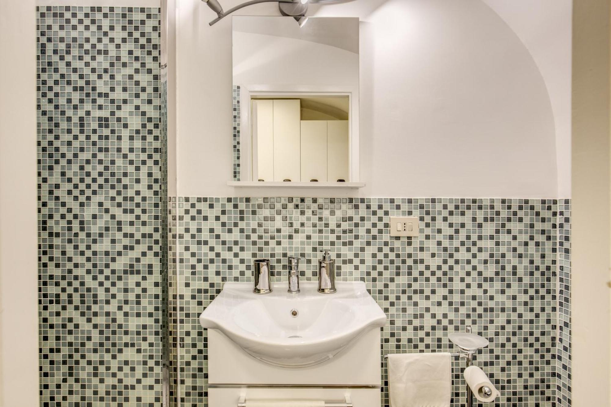 Cozy Flat In Front Of Fori Imperiali