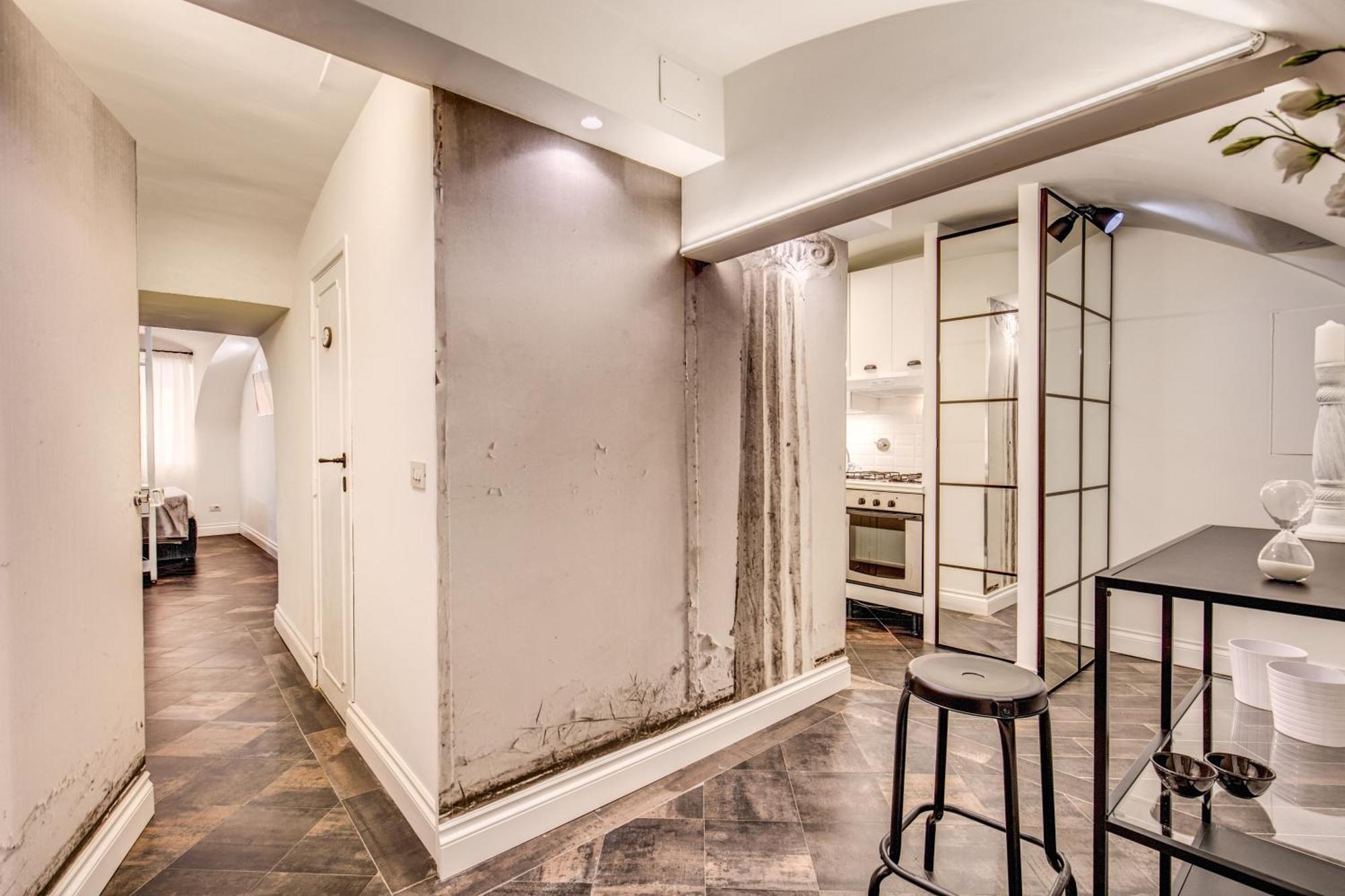 Cozy Flat In Front Of Fori Imperiali *