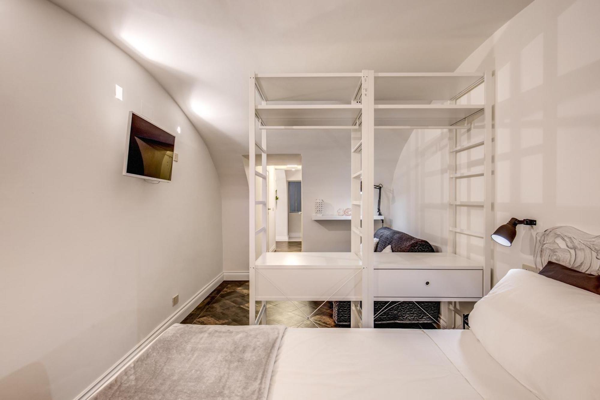 Cozy Flat In Front Of Fori Imperiali Roma