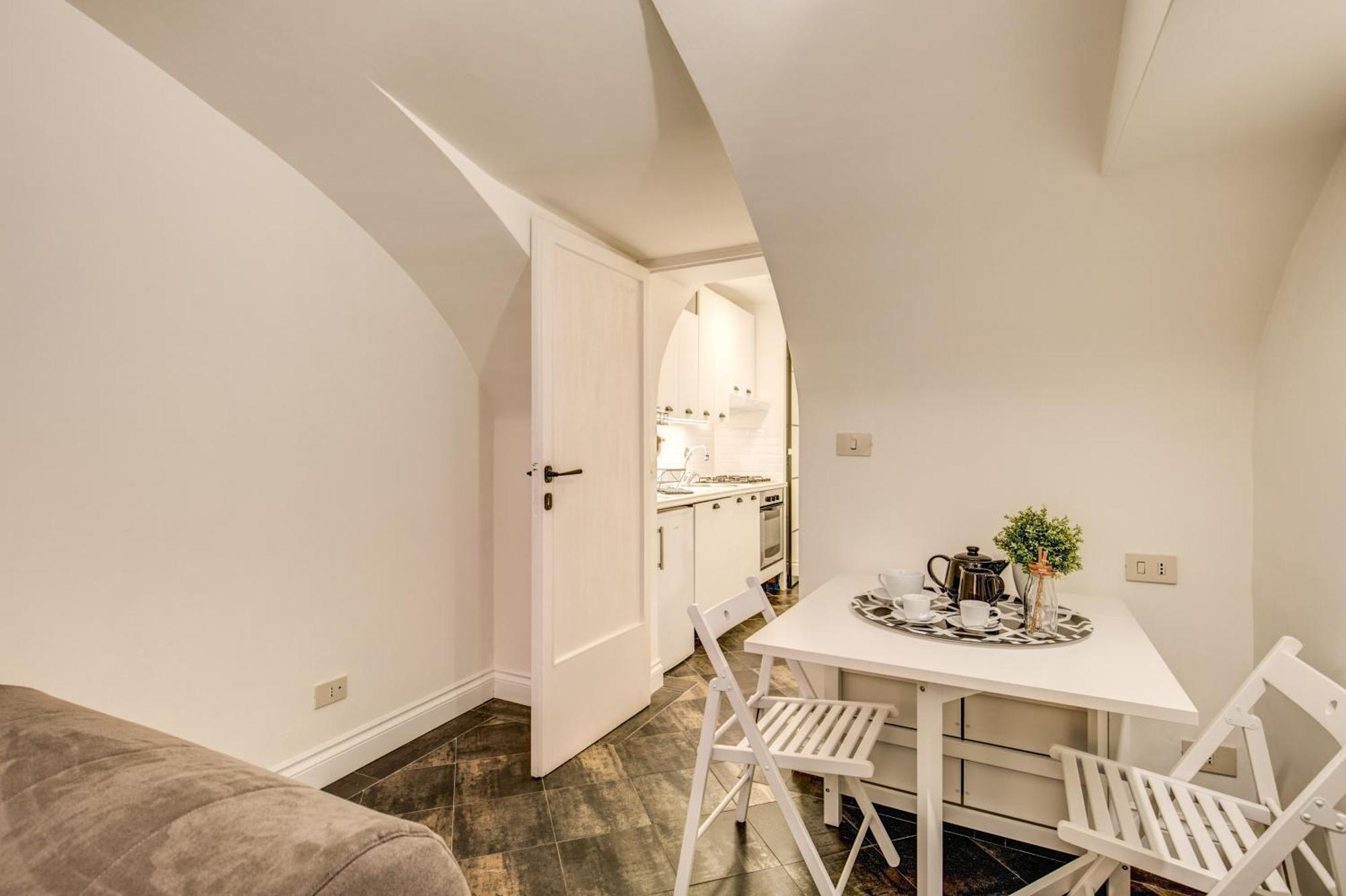 Cozy Flat In Front Of Fori Imperiali *