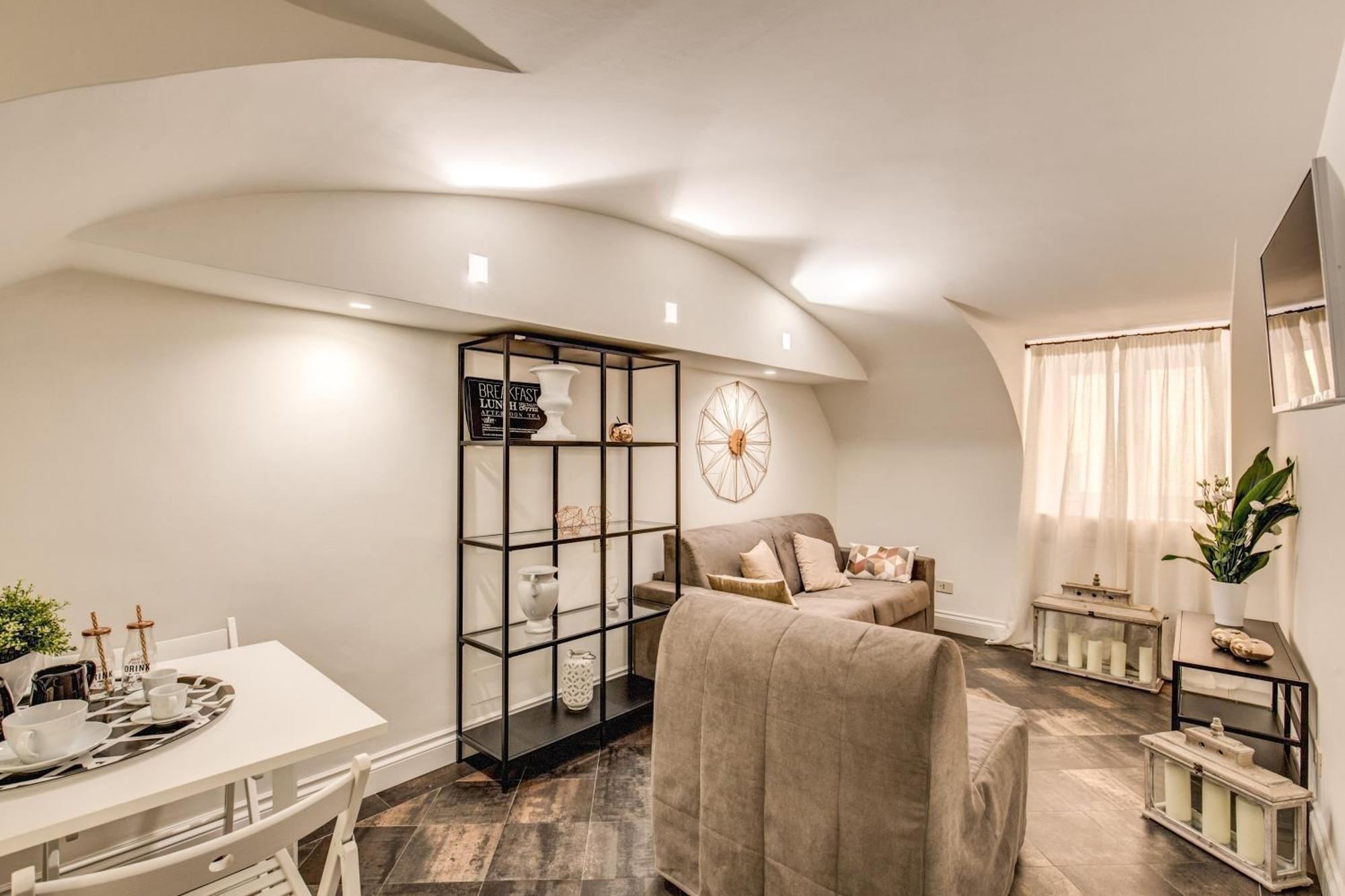 Cozy Flat In Front Of Fori Imperiali *