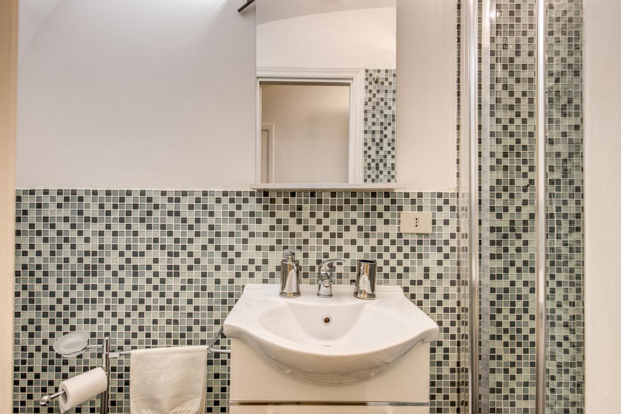 Cozy Flat In Front Of Fori Imperiali *