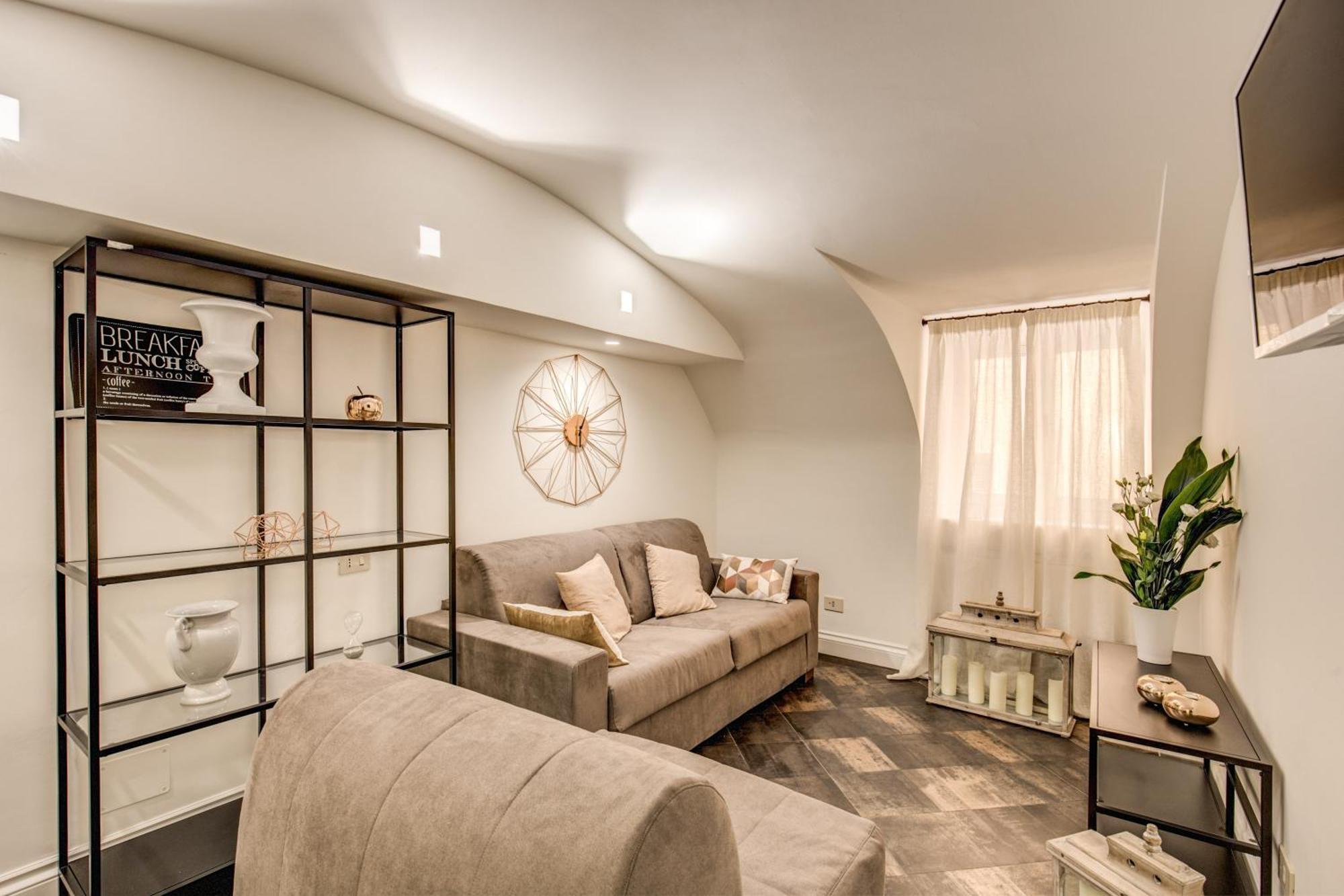 Cozy Flat In Front Of Fori Imperiali * Roma