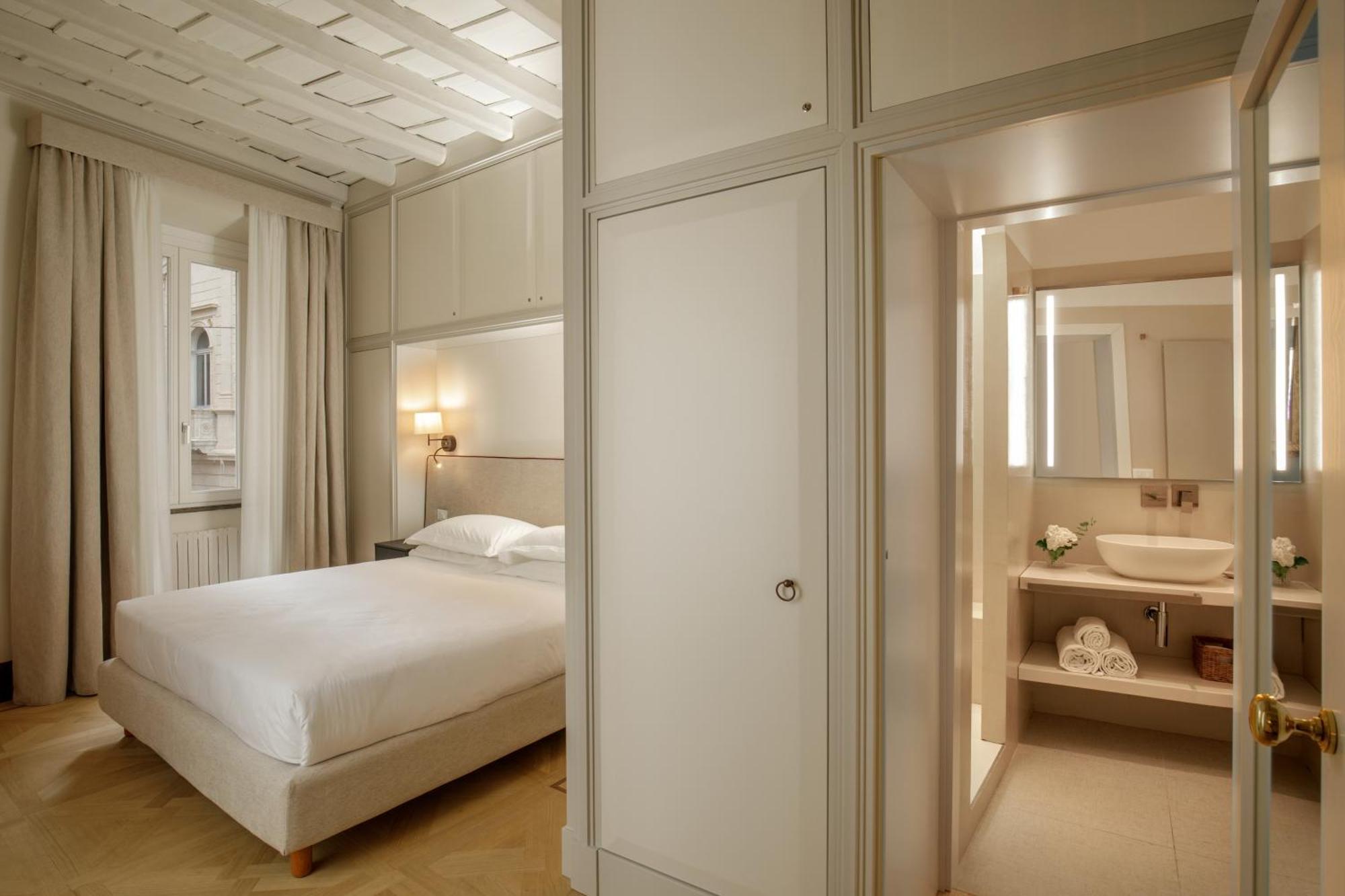 Boutique Campo De' Fiori Rome