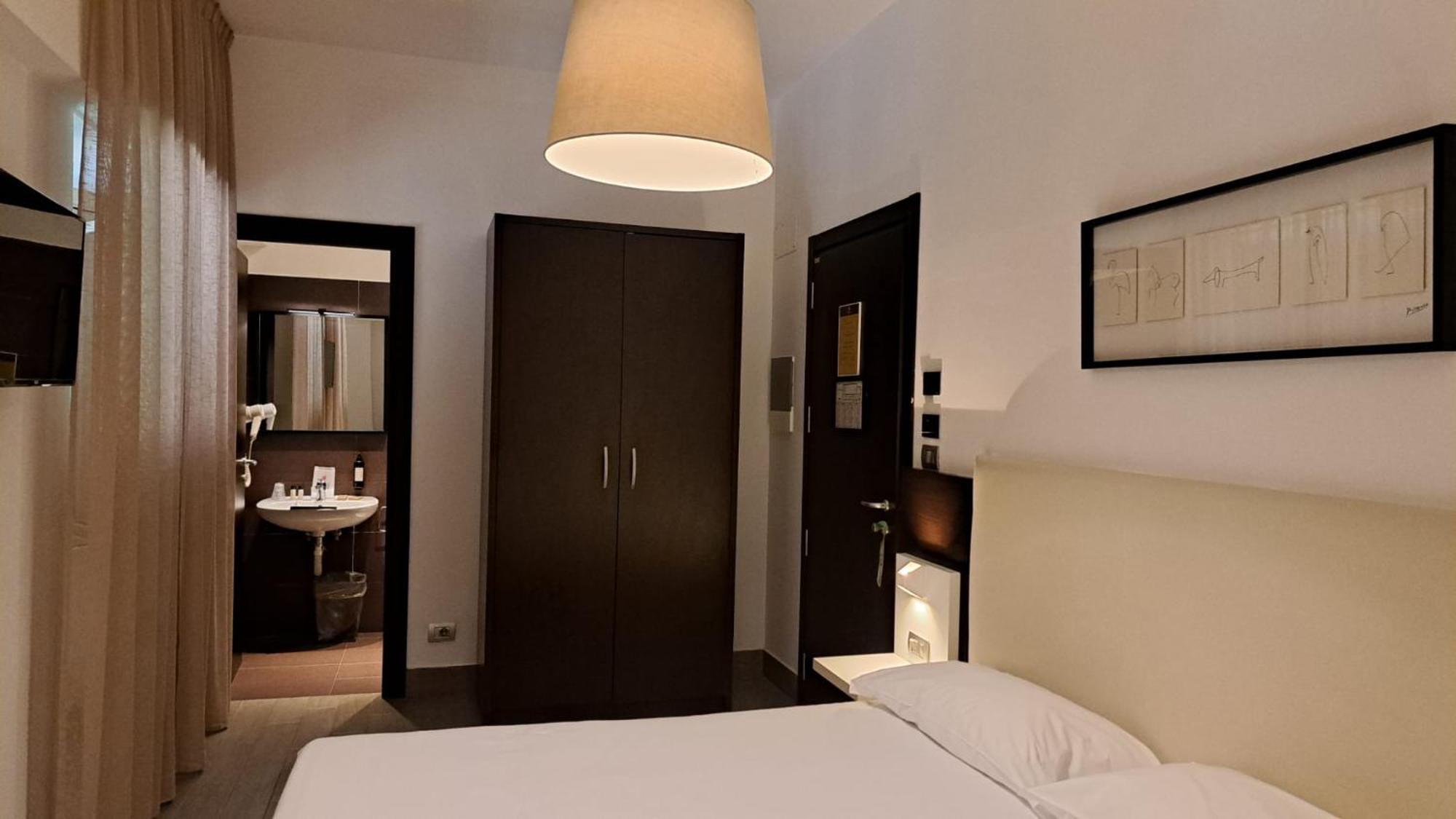 Lh Excel Montemario 4* Roma