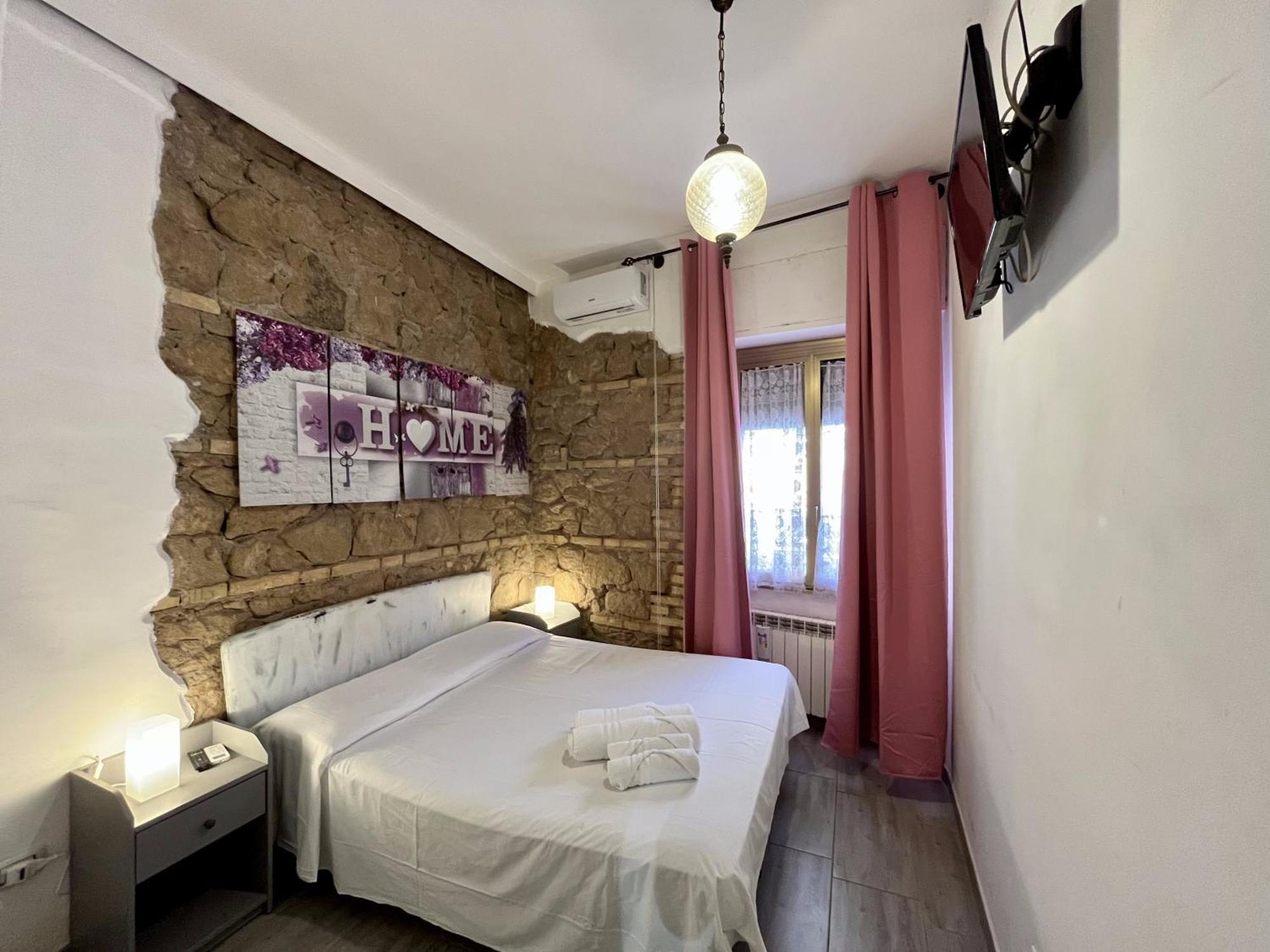 Bed & Breakfast Amoroma Latina Roma