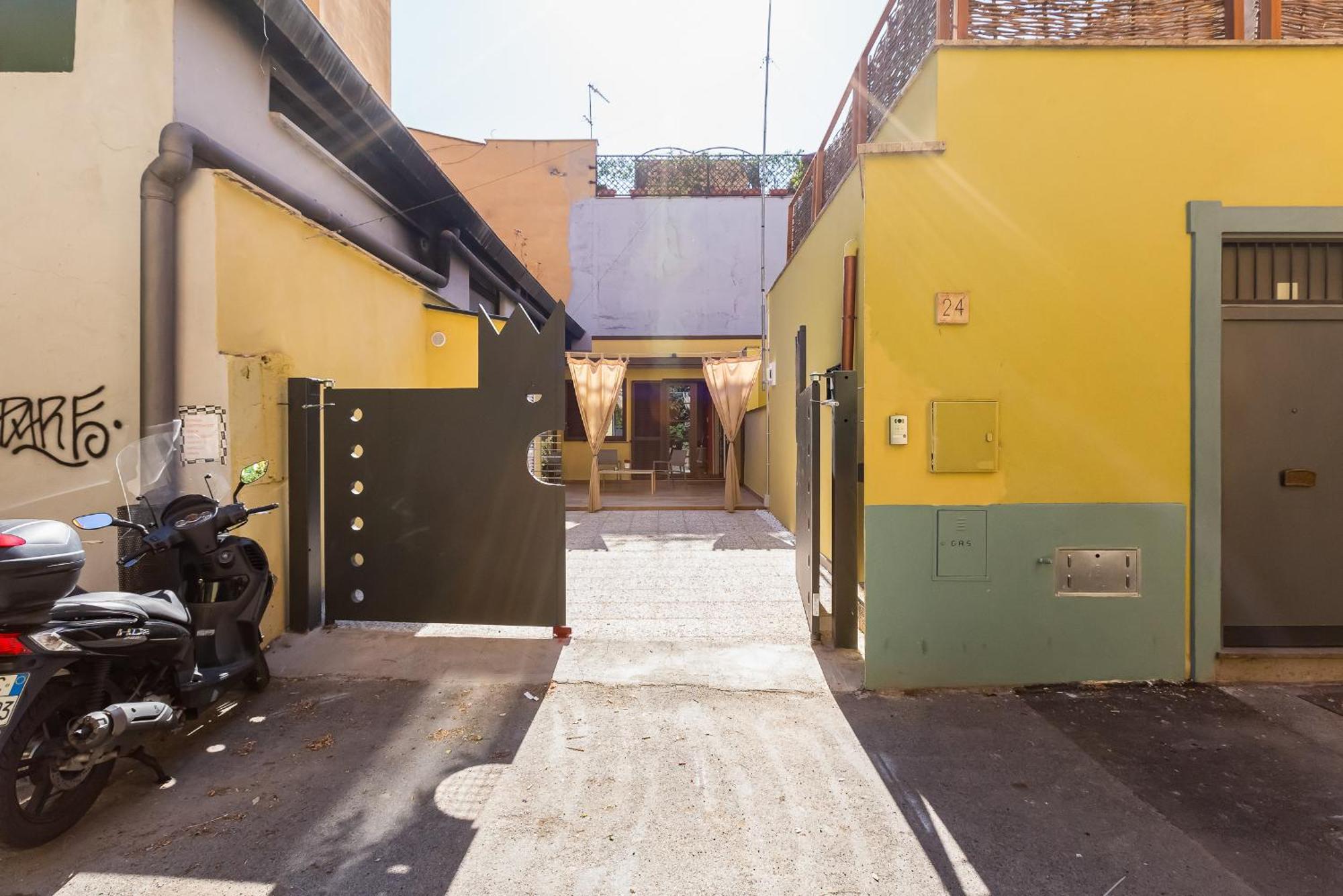 Vivilo Collection - Pigneto - Patio - Terrace - Parking * Roma