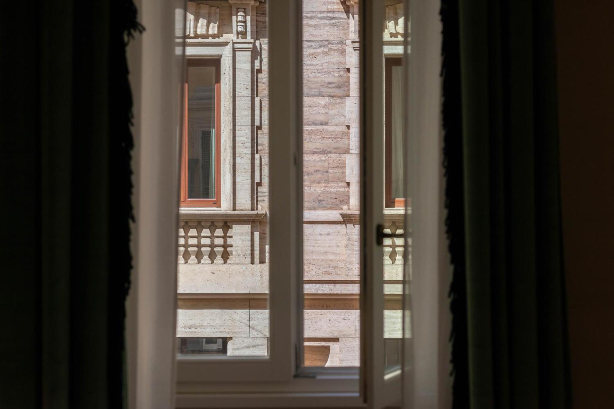 The Couper Umilta Roma