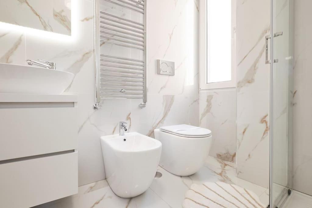 20 Minuti Vaticano - Nido Shopping Folkoristico Apartment