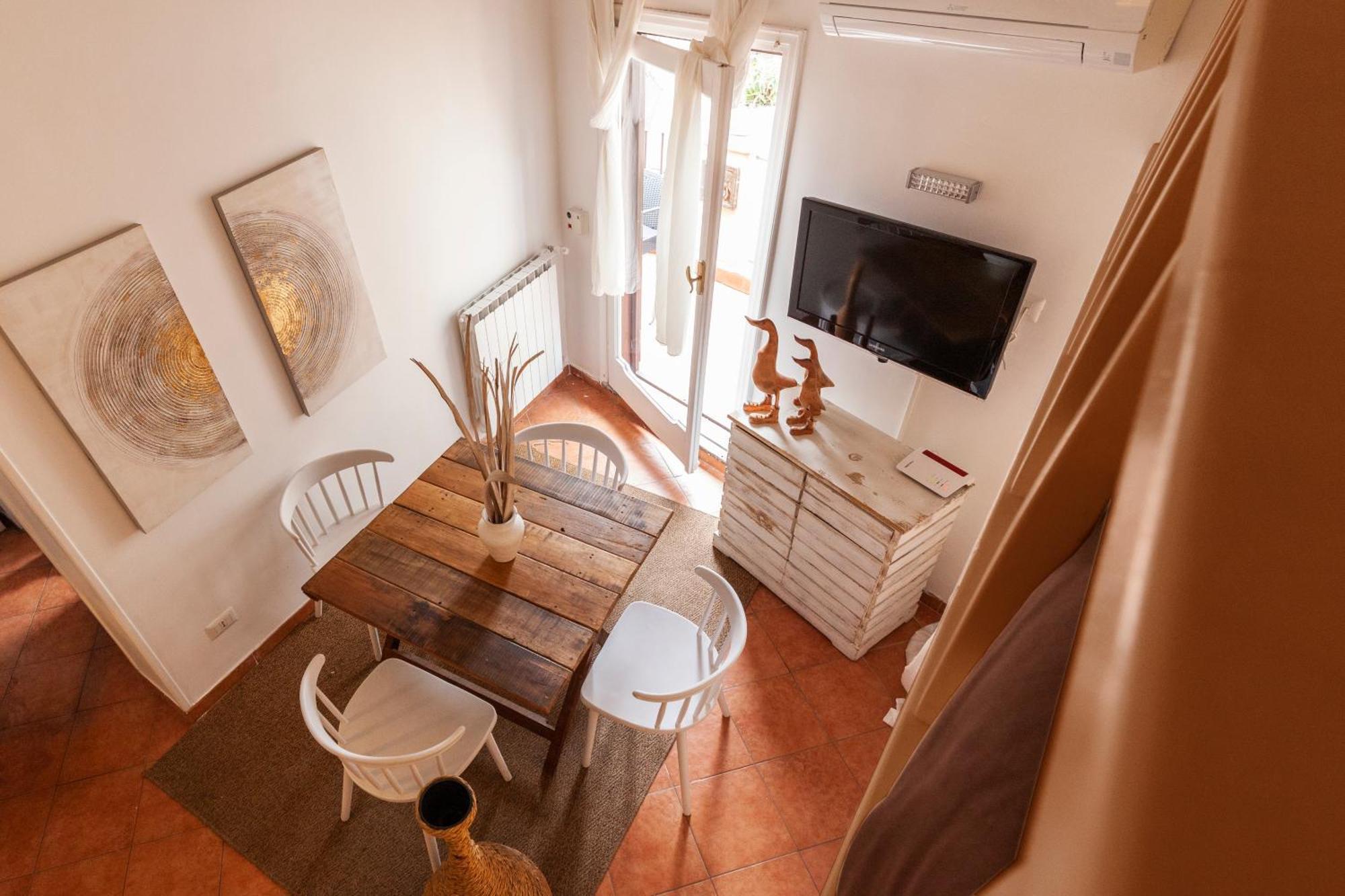 Pantheon Splendid Flat With Terrace Appartamento
