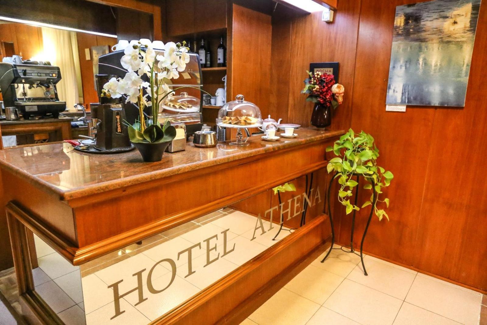 Hotel Athena