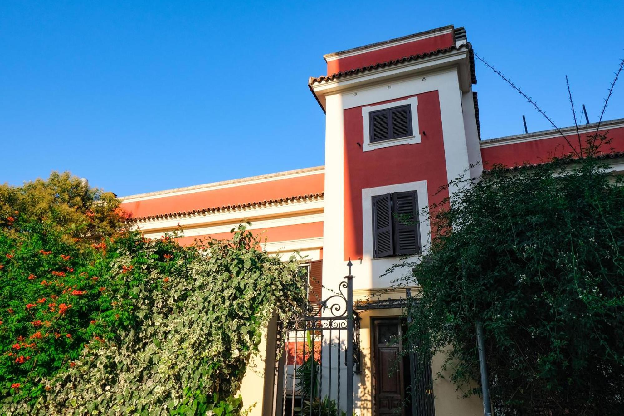 Domus Lilium Apartment Rome