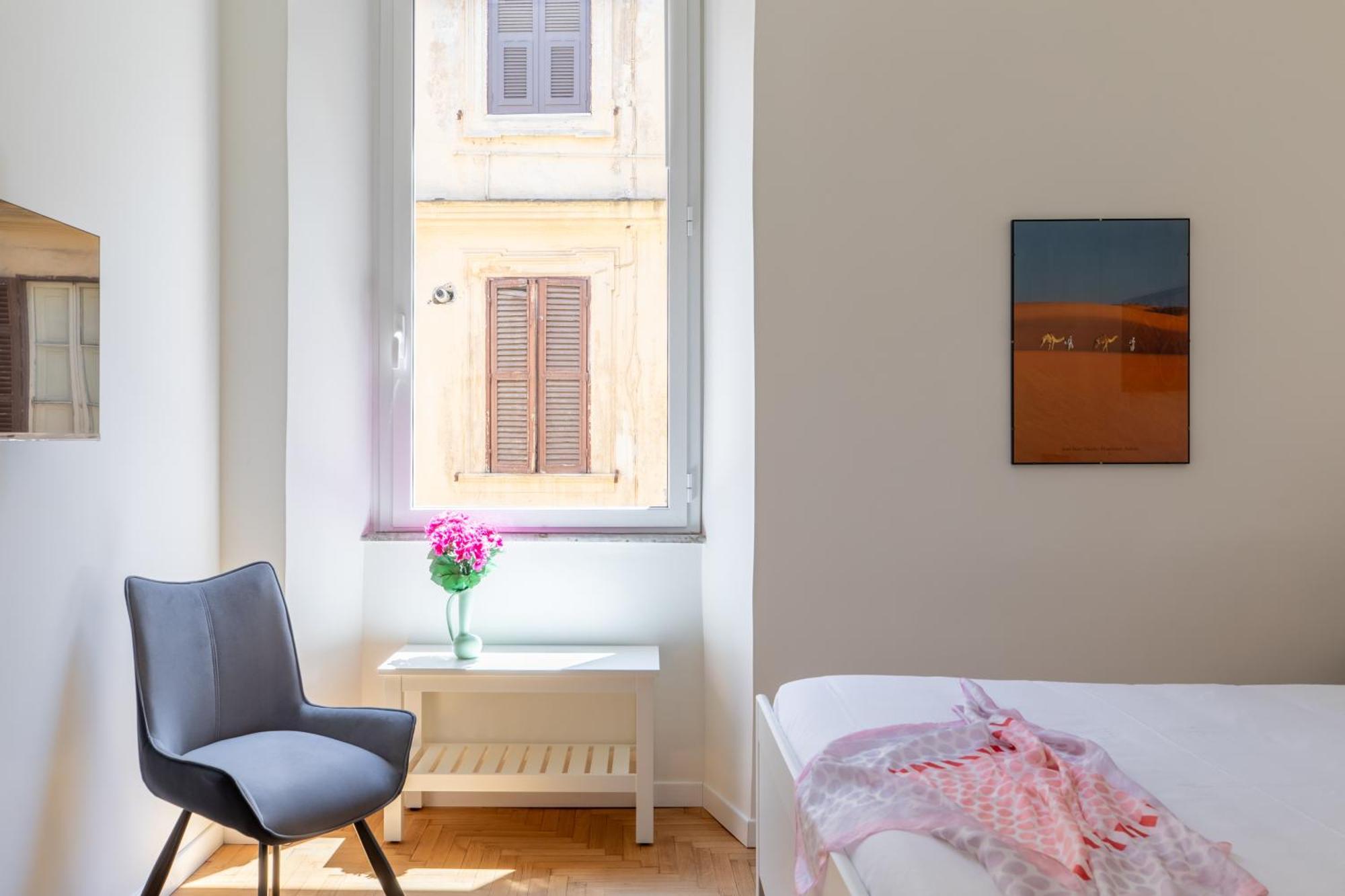 Iflat Vatican Elegant And Spacious Apartment