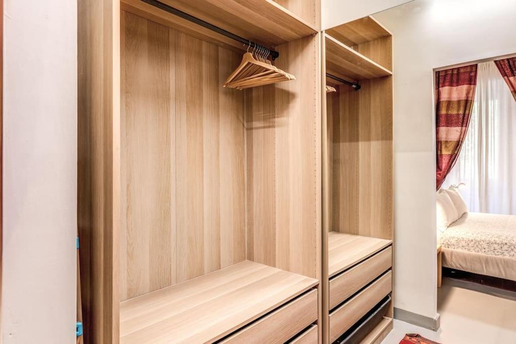 Via Provana San Giovanni 2 Bedroom Appartamento Roma