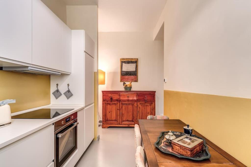 Via Provana San Giovanni 2 Bedroom Roma