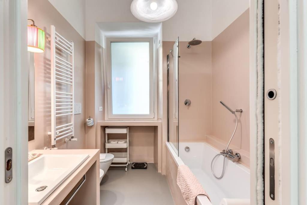 Via Provana San Giovanni 2 Bedroom Roma
