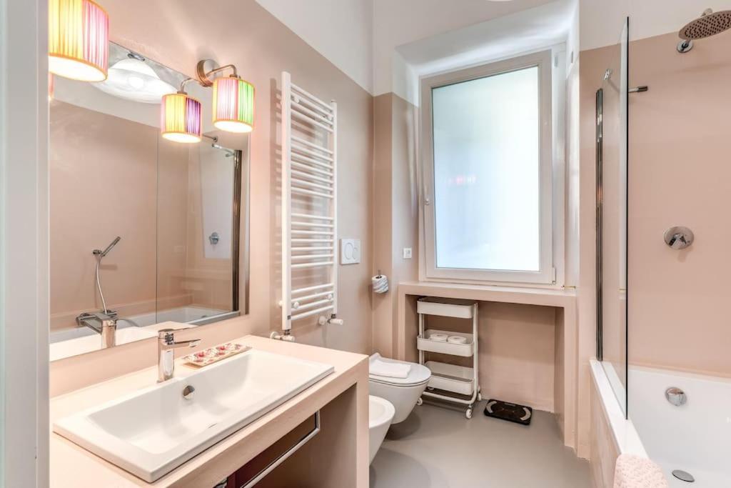 Via Provana San Giovanni 2 Bedroom Roma