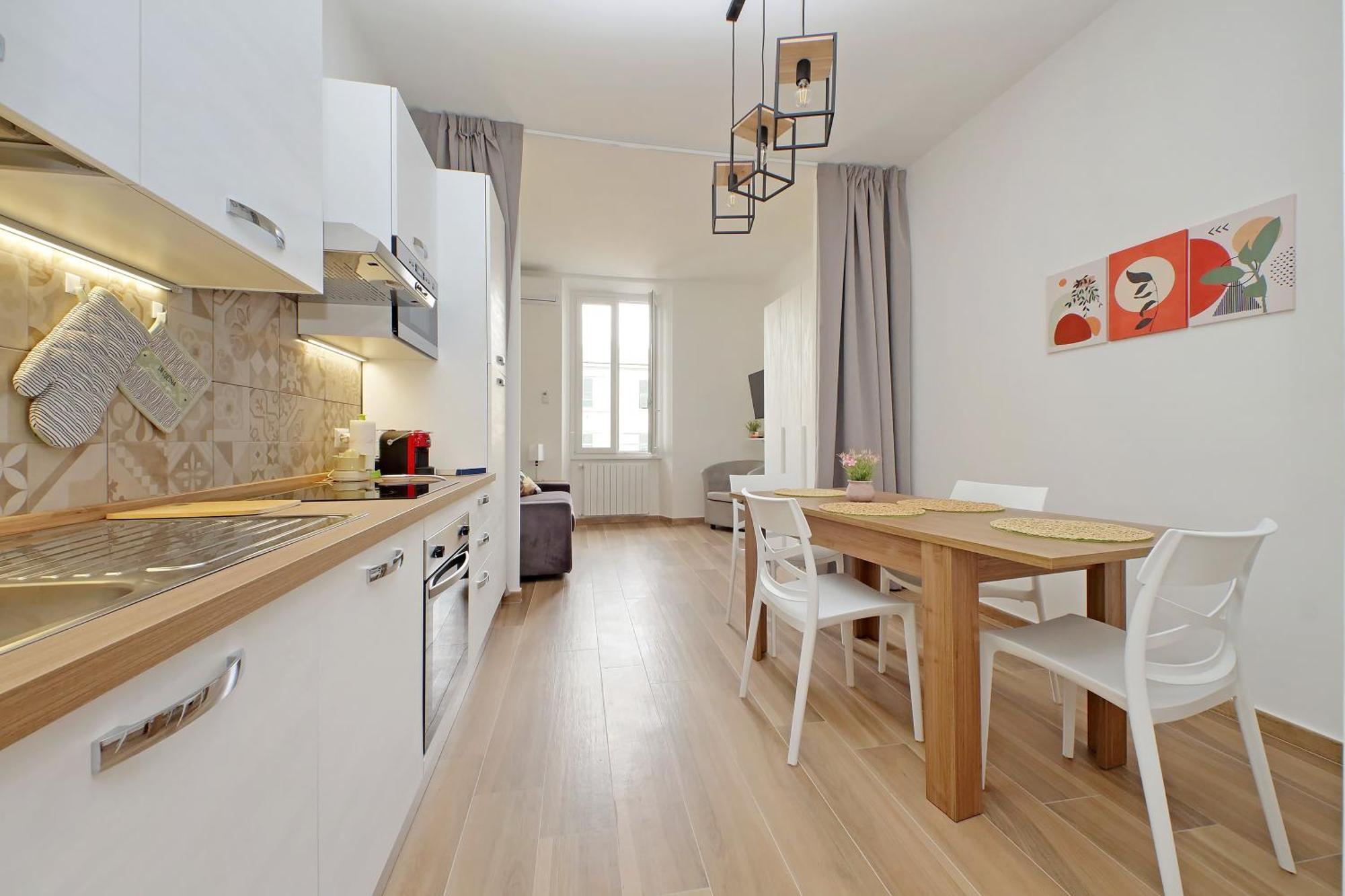 Prestigious Re Di Leilighet Roma