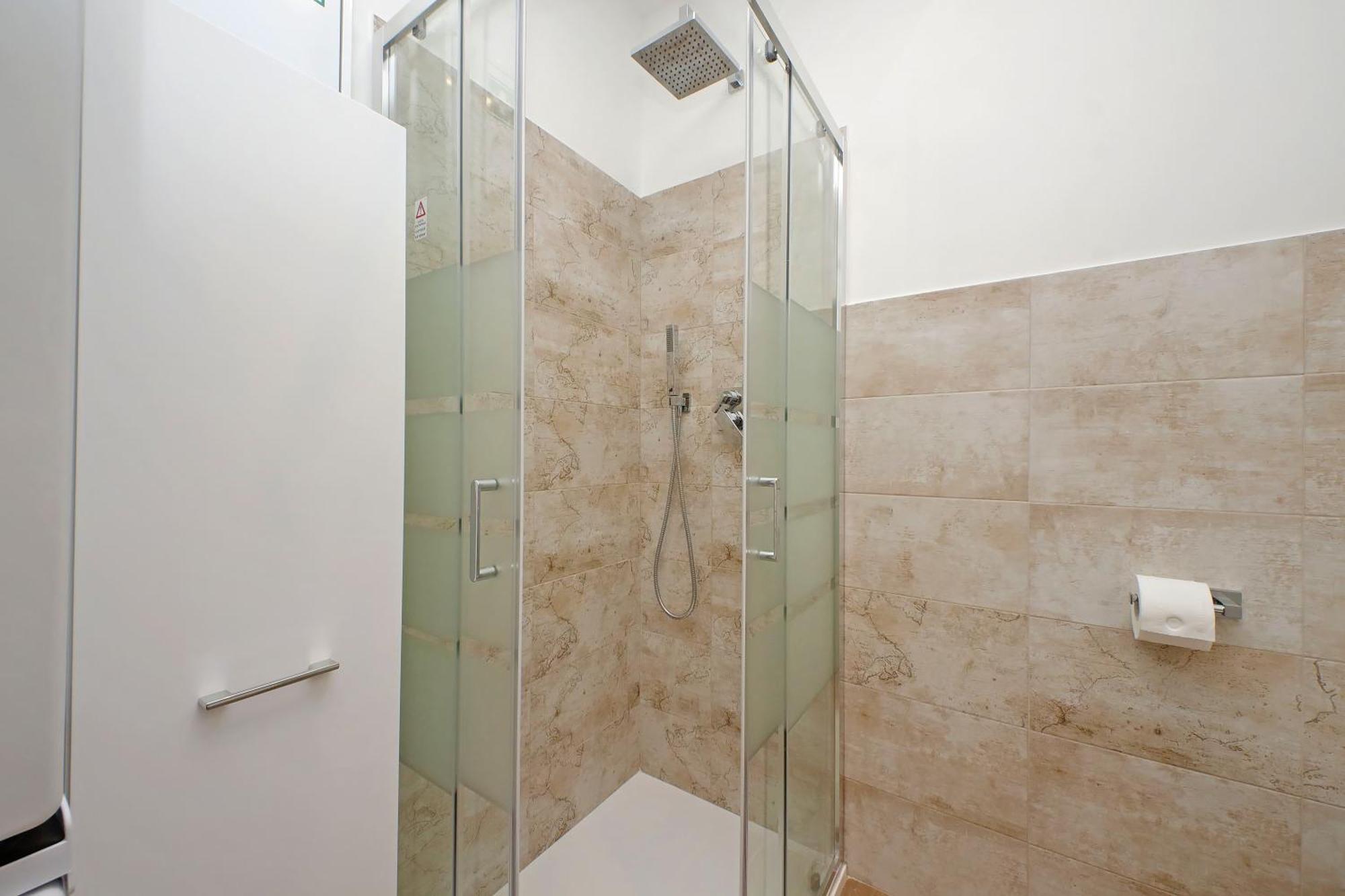 Prestigious Re Di Roma