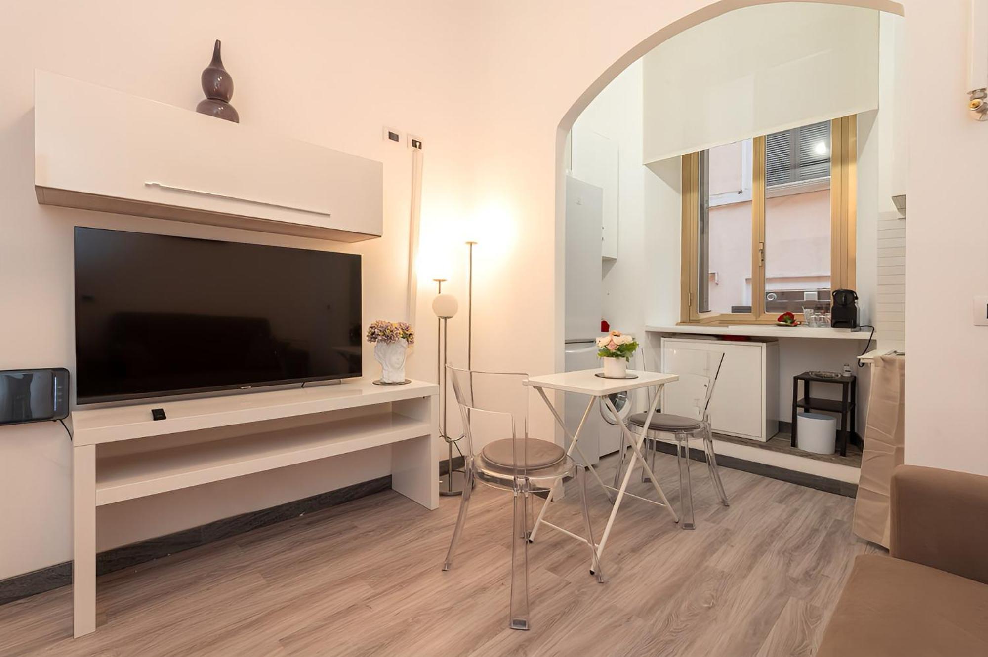 Cairoli 1 House G&b Colisee Holiday home