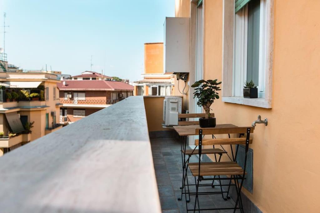 Re Di Apartamento Roma