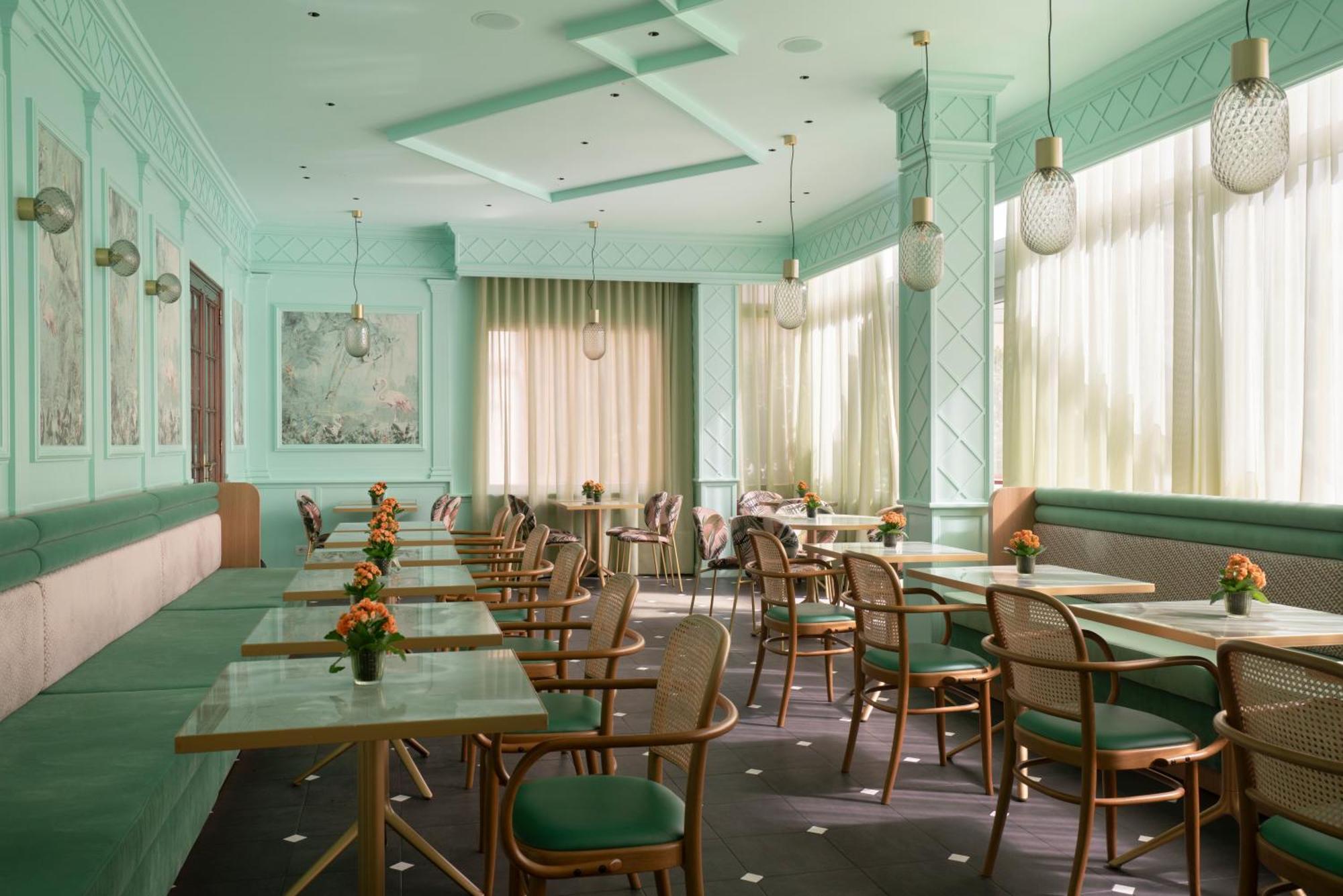 Hotel Degli Aranci 4*
