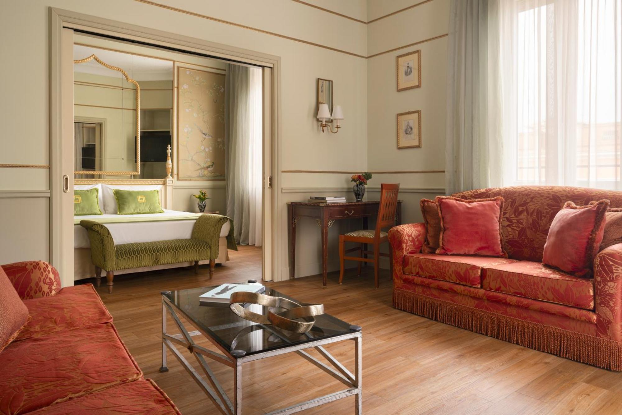 Degli Aranci 4*