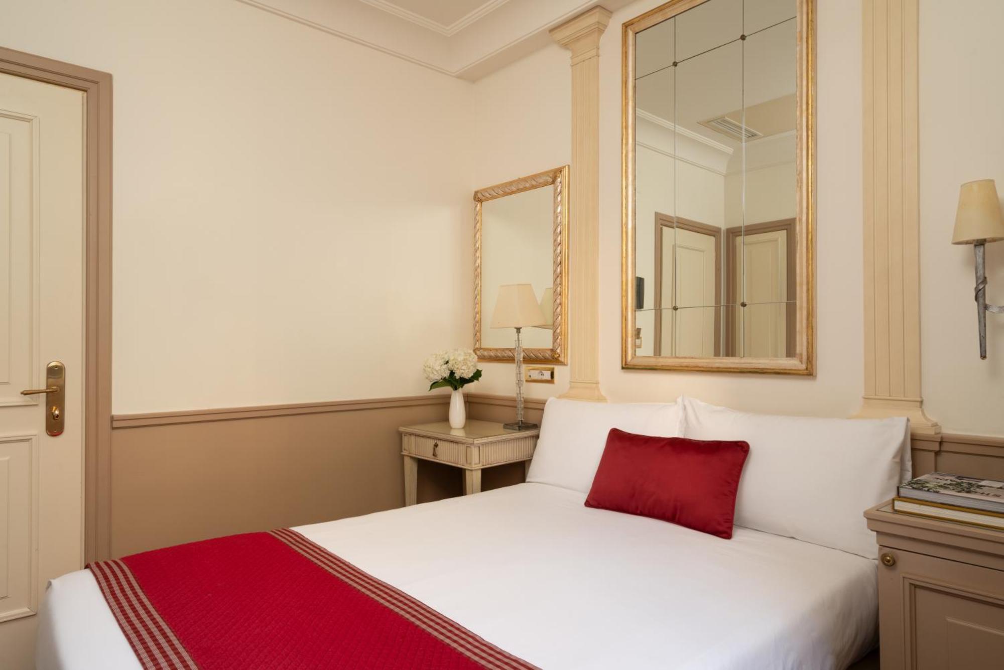 Glori Hotell
