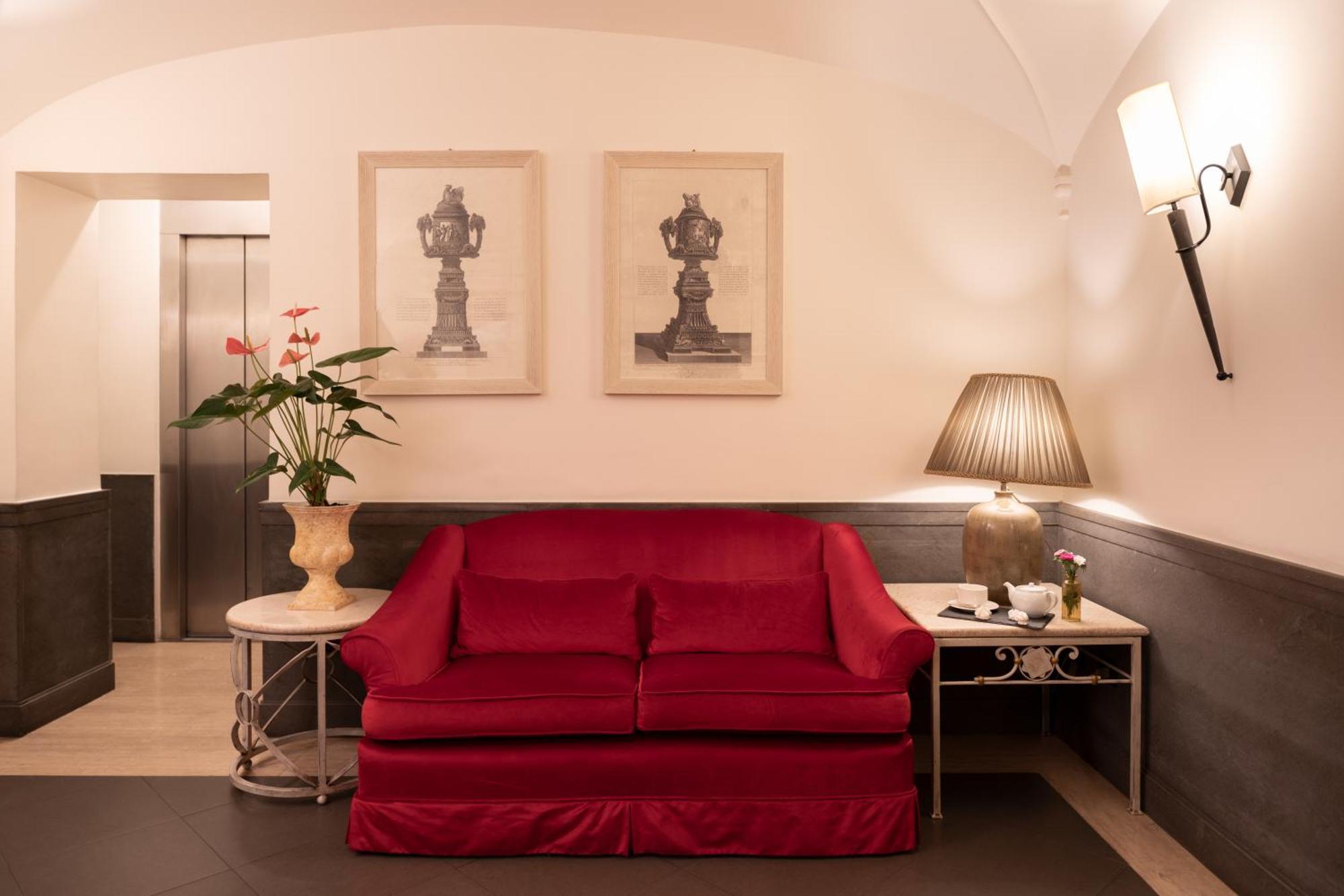 Glori Hotell