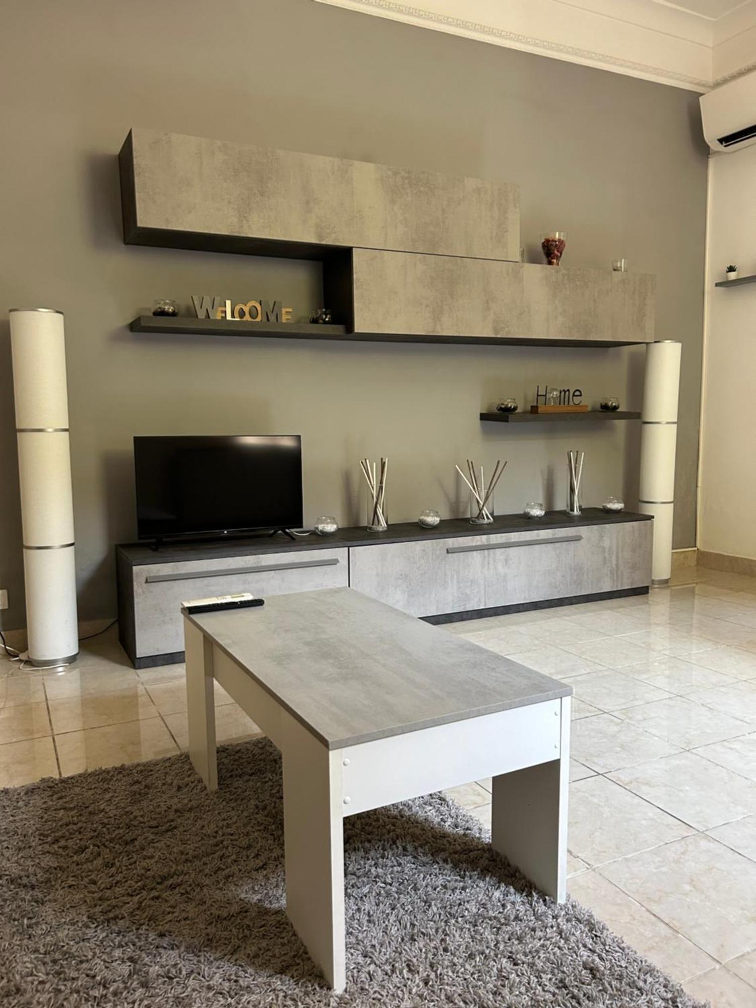 Alex Rhome Roma