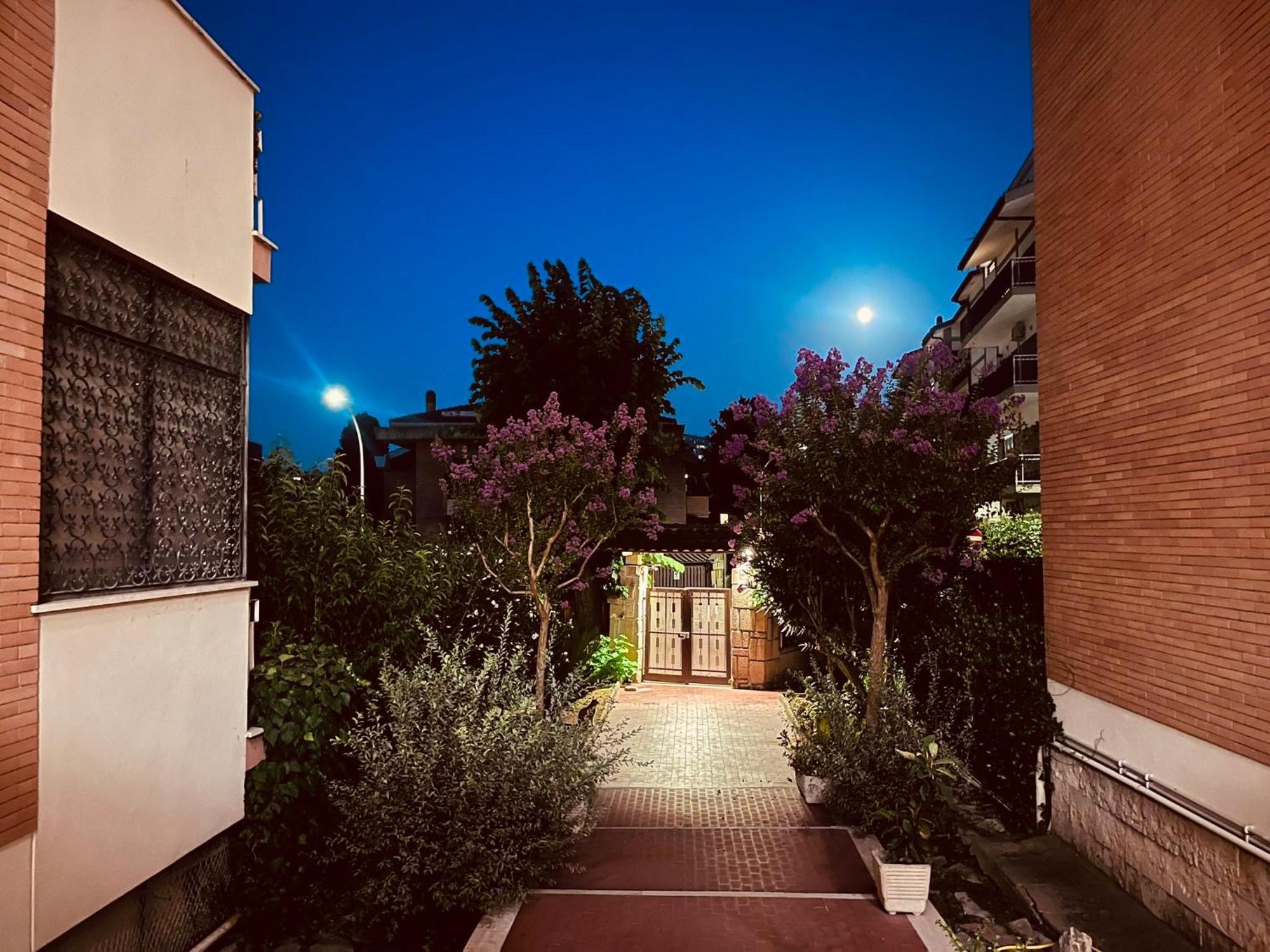 Apartamento Attico A Roma