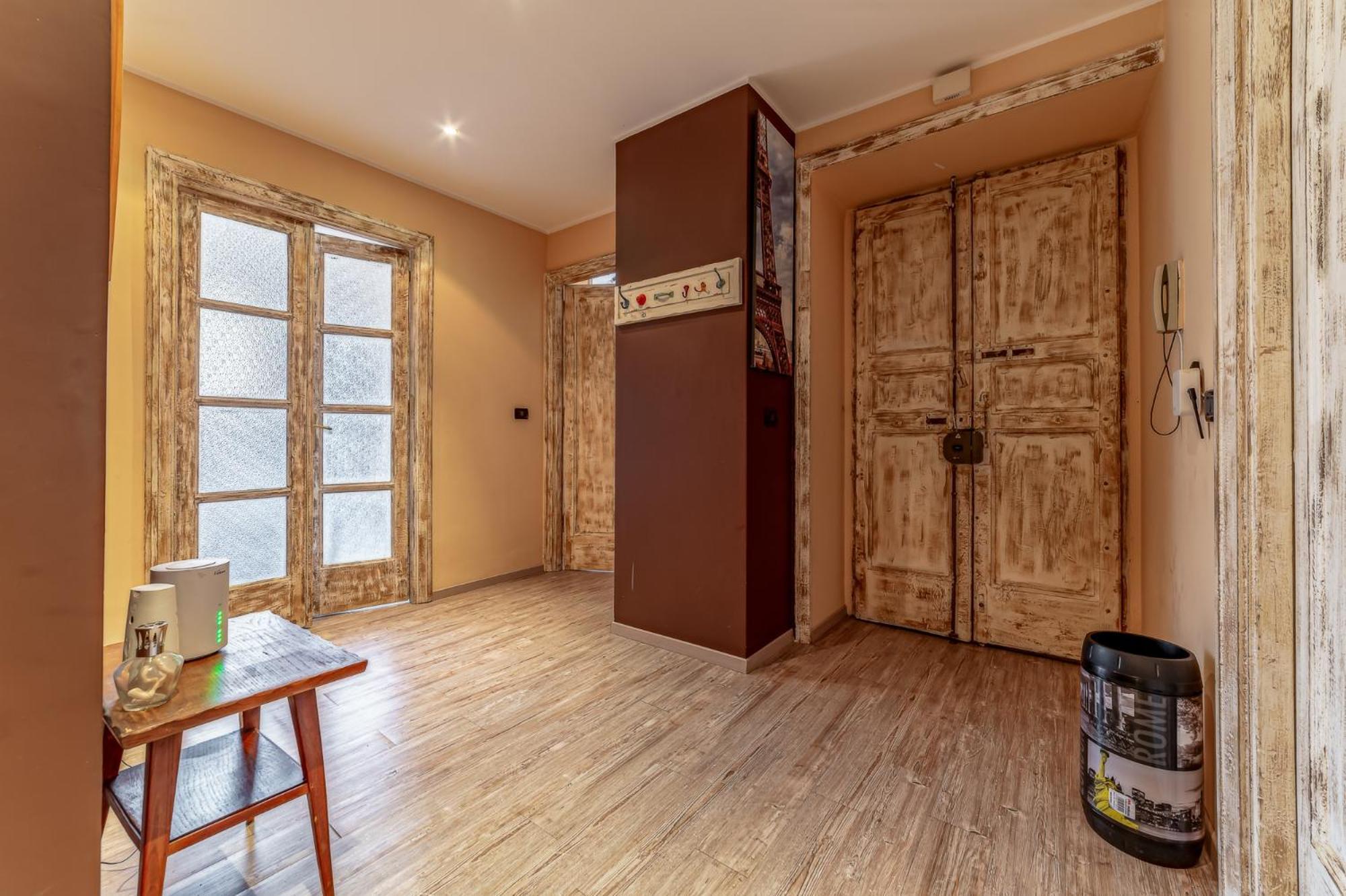 Claudio's Flat - Metro Re Di Apartamento Roma