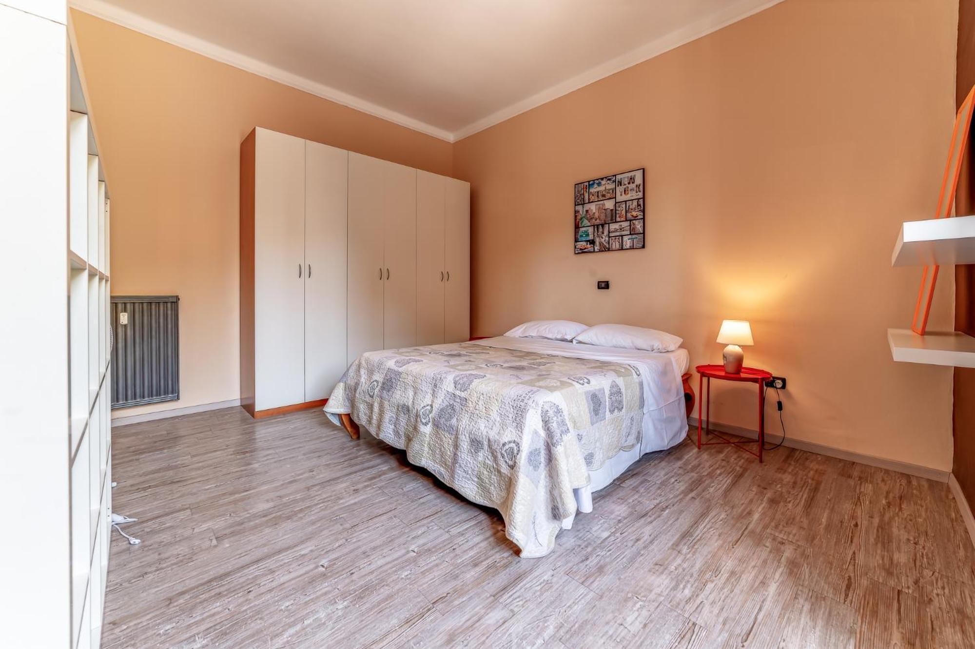 Apartamento Claudio's Flat - Metro Re Di