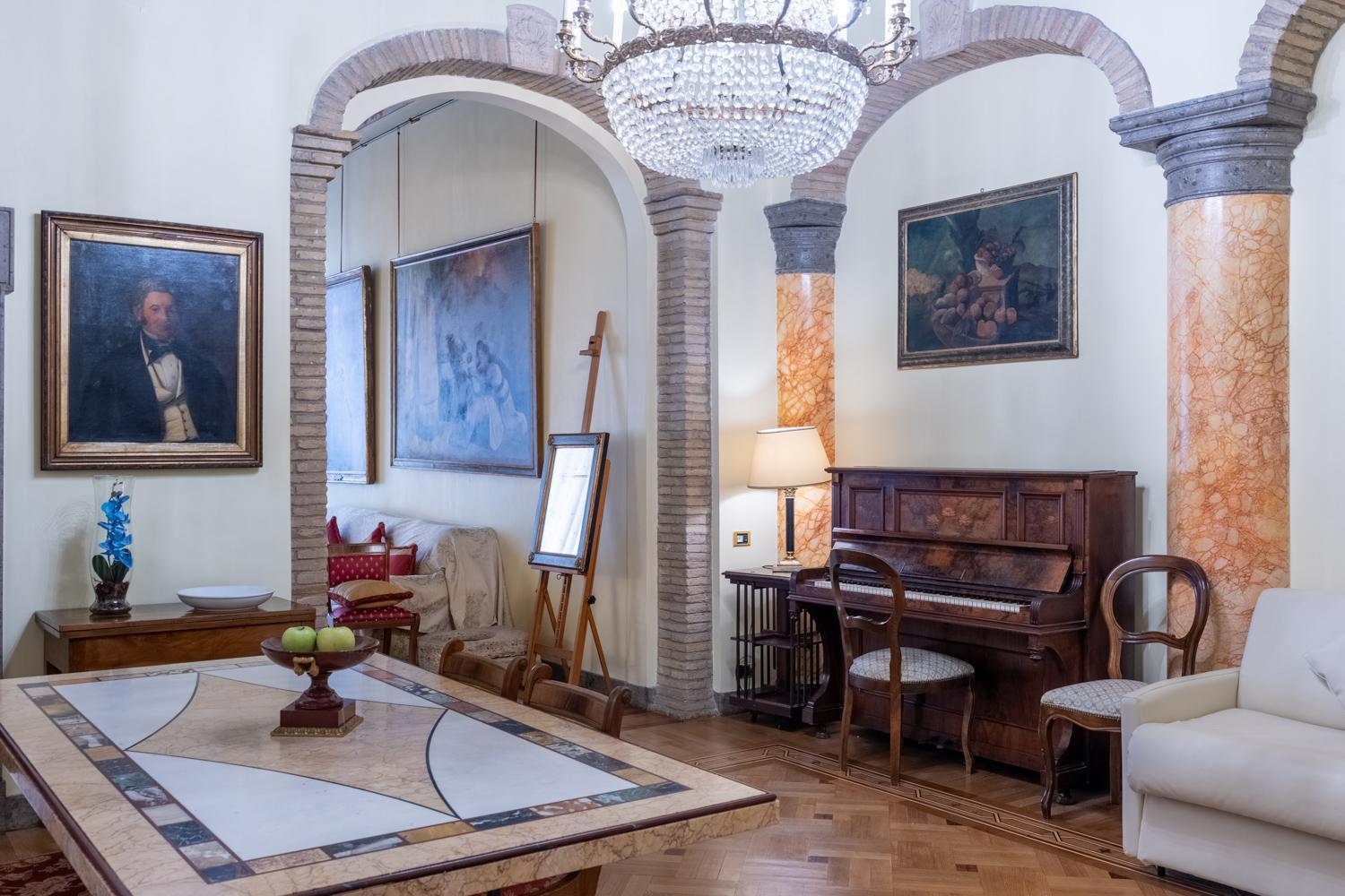 Gasthof Suites Rome