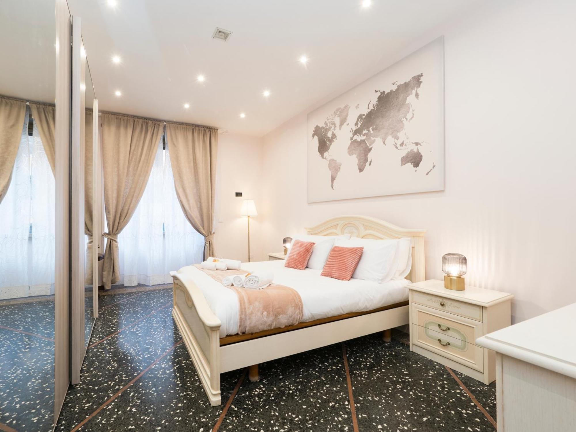 {colosseum 10 Minutes} Netflix & Free Wi-fi * Rome