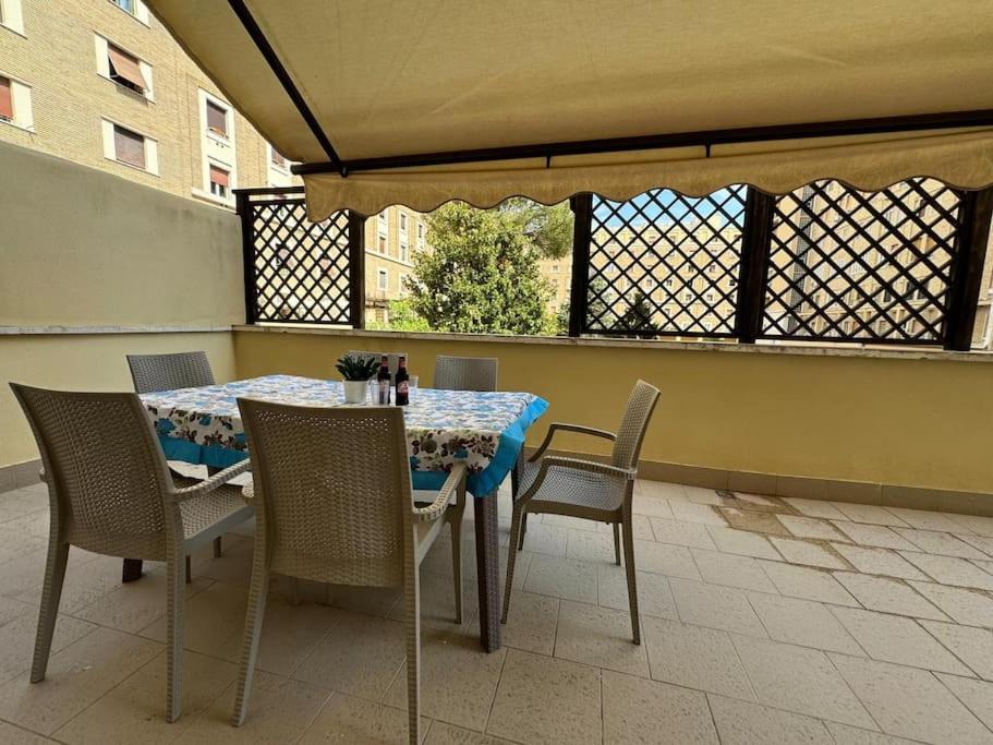 La Terrazza Di Massimo Apartamento Roma